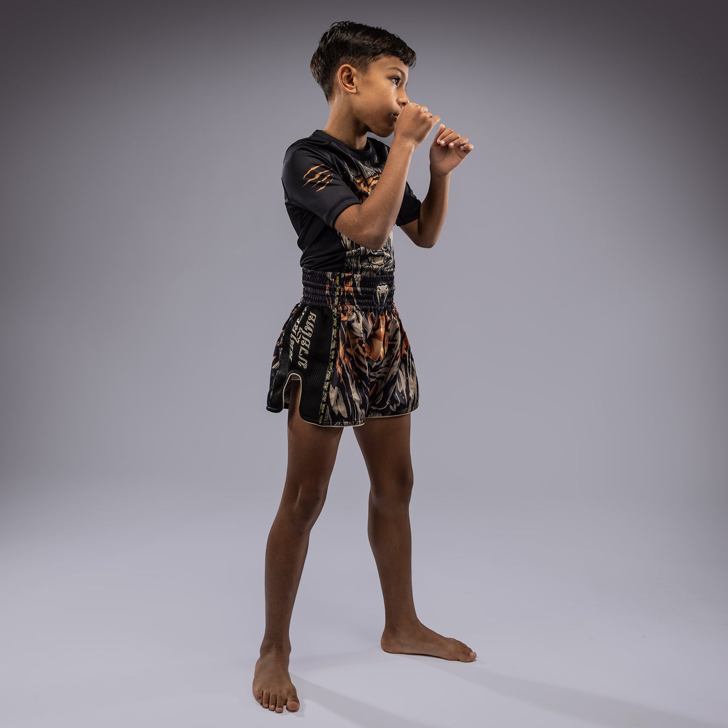 Venum Tiger Kids Muay Thai Shorts - Zwart / Neon Oranje