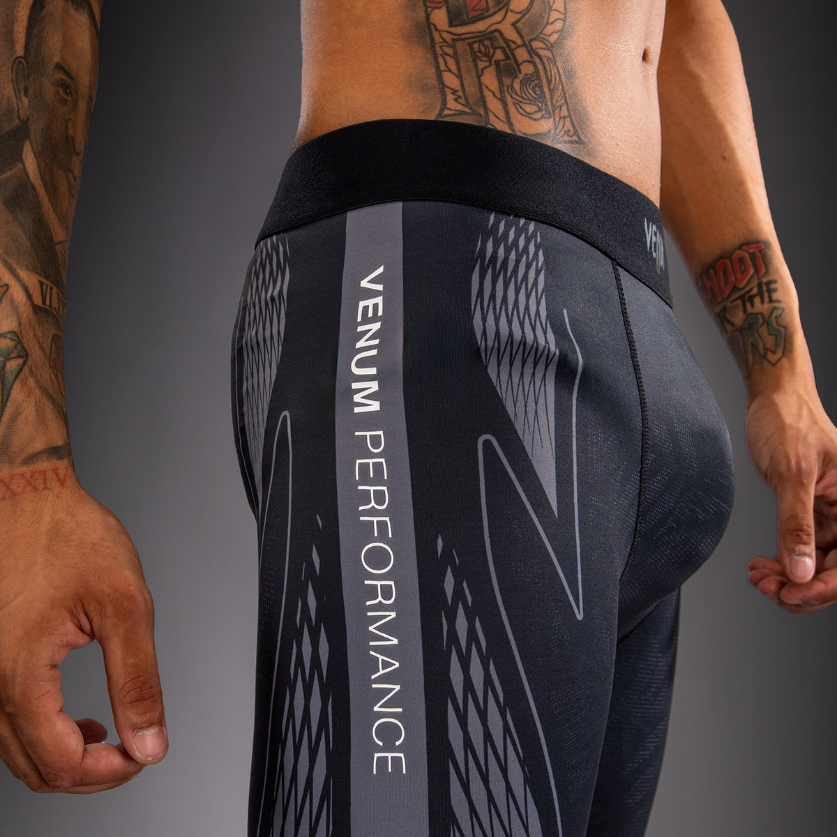 Venum Amazonia Reborn Compressieshort - Zwart/Grijs