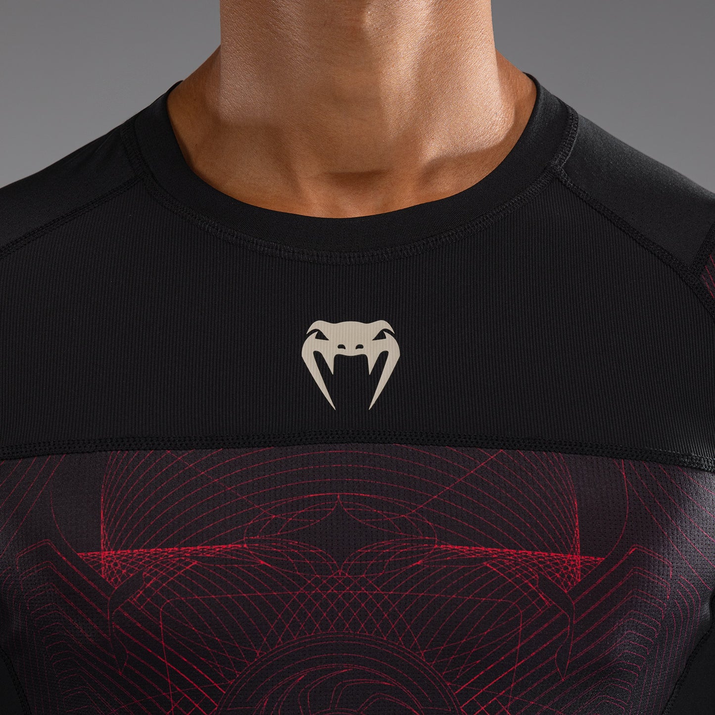 Venum G-Fit Air Lange Mouw Rashguard Heren - Diepzwart / Vuurrood