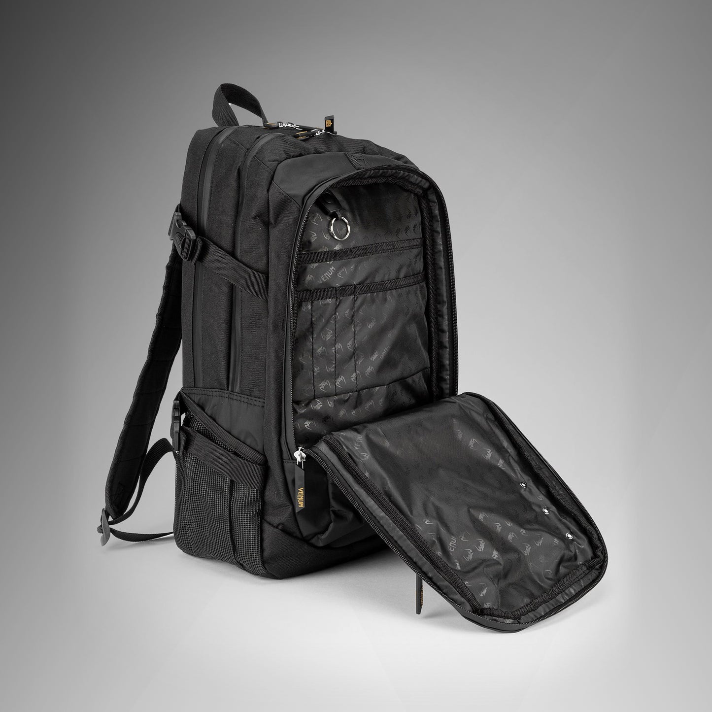 Venum Challenger Pro Evo Rugzak (20-25L) – Zwart/Goud