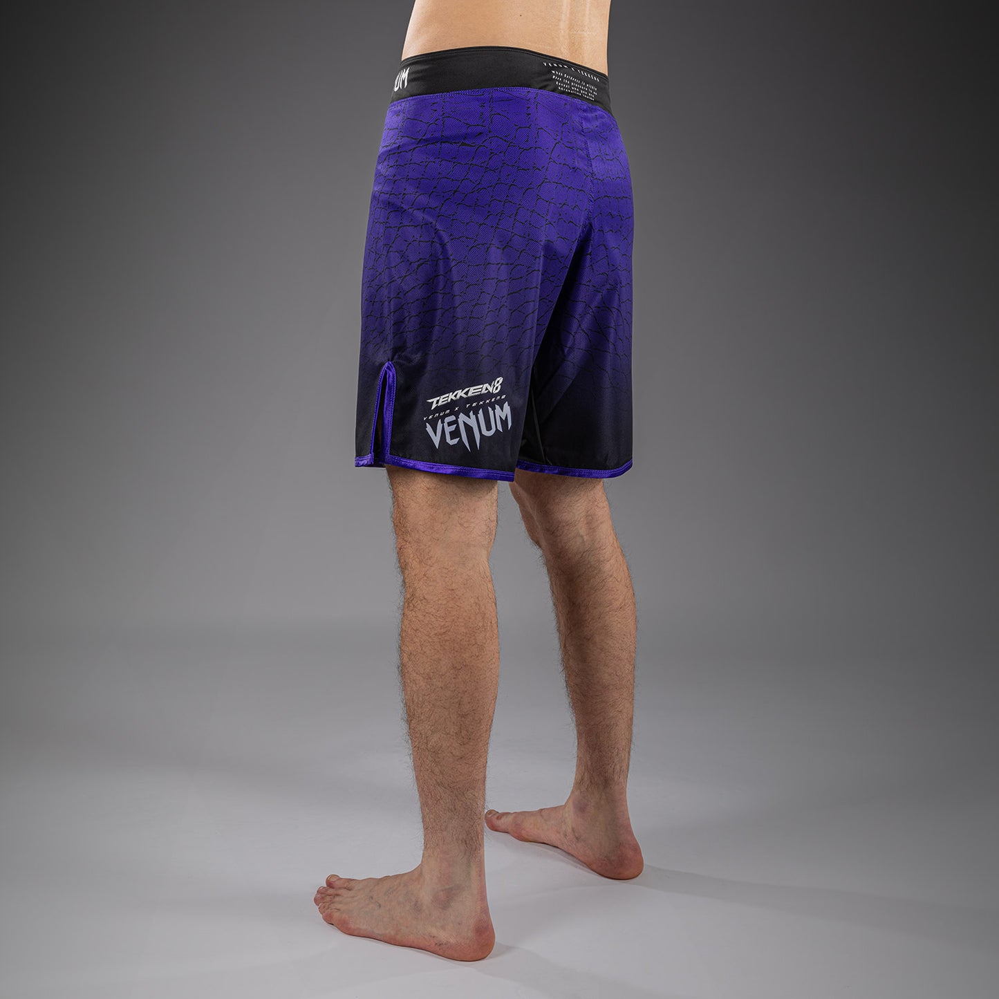Venum x TEKKEN 8 Fightshorts - Kazuya - Zwart/Paars