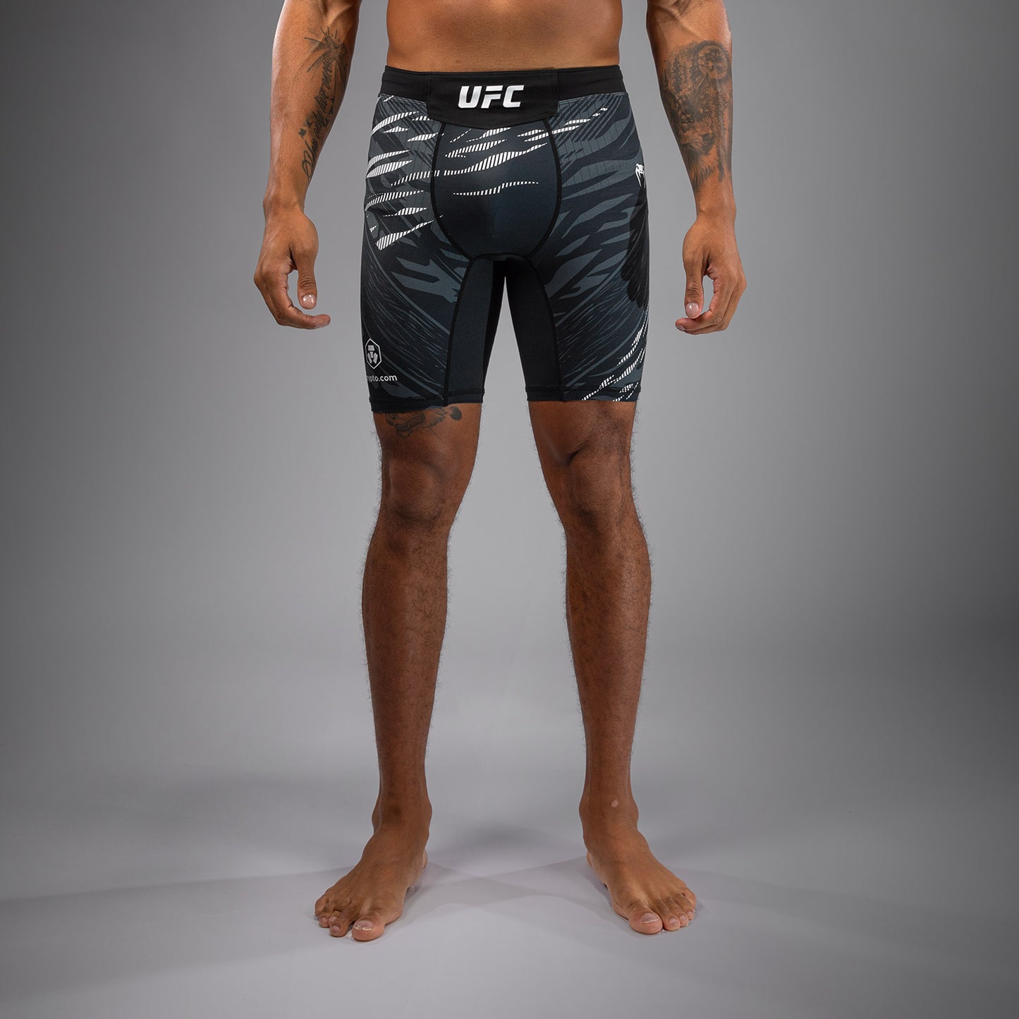 UFC Fusion by Venum Personalized Authentic Fight Night Vale Tudo Shorts voor Heren - Zwart