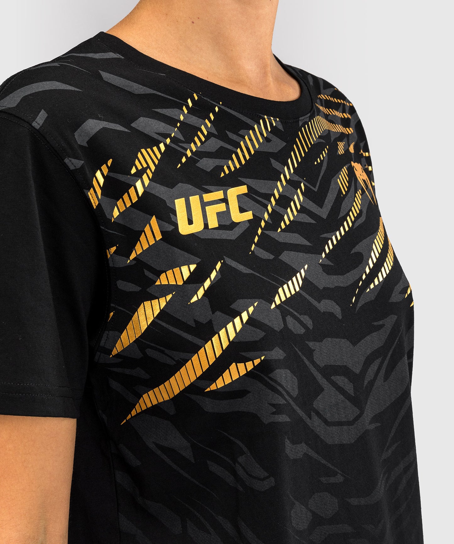 UFC Fusion by Venum Replica Korte Mouwen T-shirt voor Dames - Champion