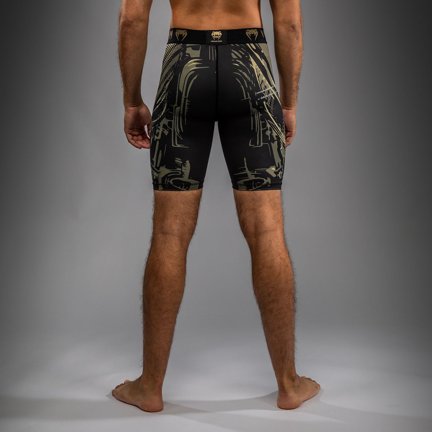 Venum Invader Vale Tudo Shorts - Zwart/Zand