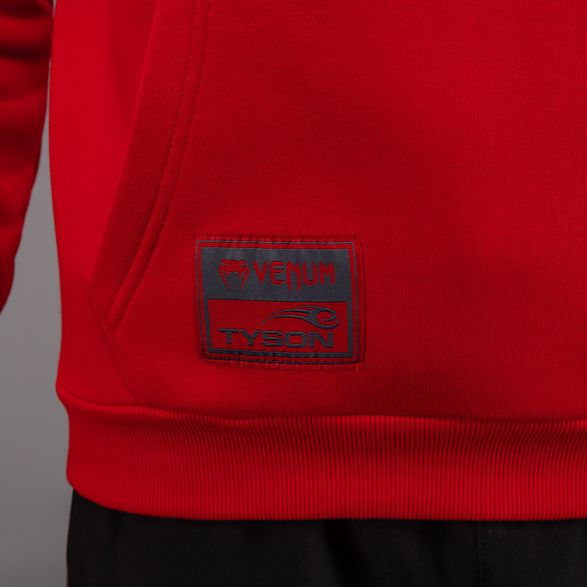 Venum x Mike Tyson Tiger Hoodie - Intens Rood/Diep Zwart