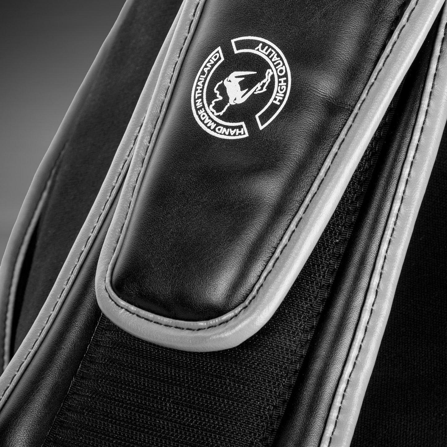 Venum Elite Buikbeschermer - Zwart/Rood