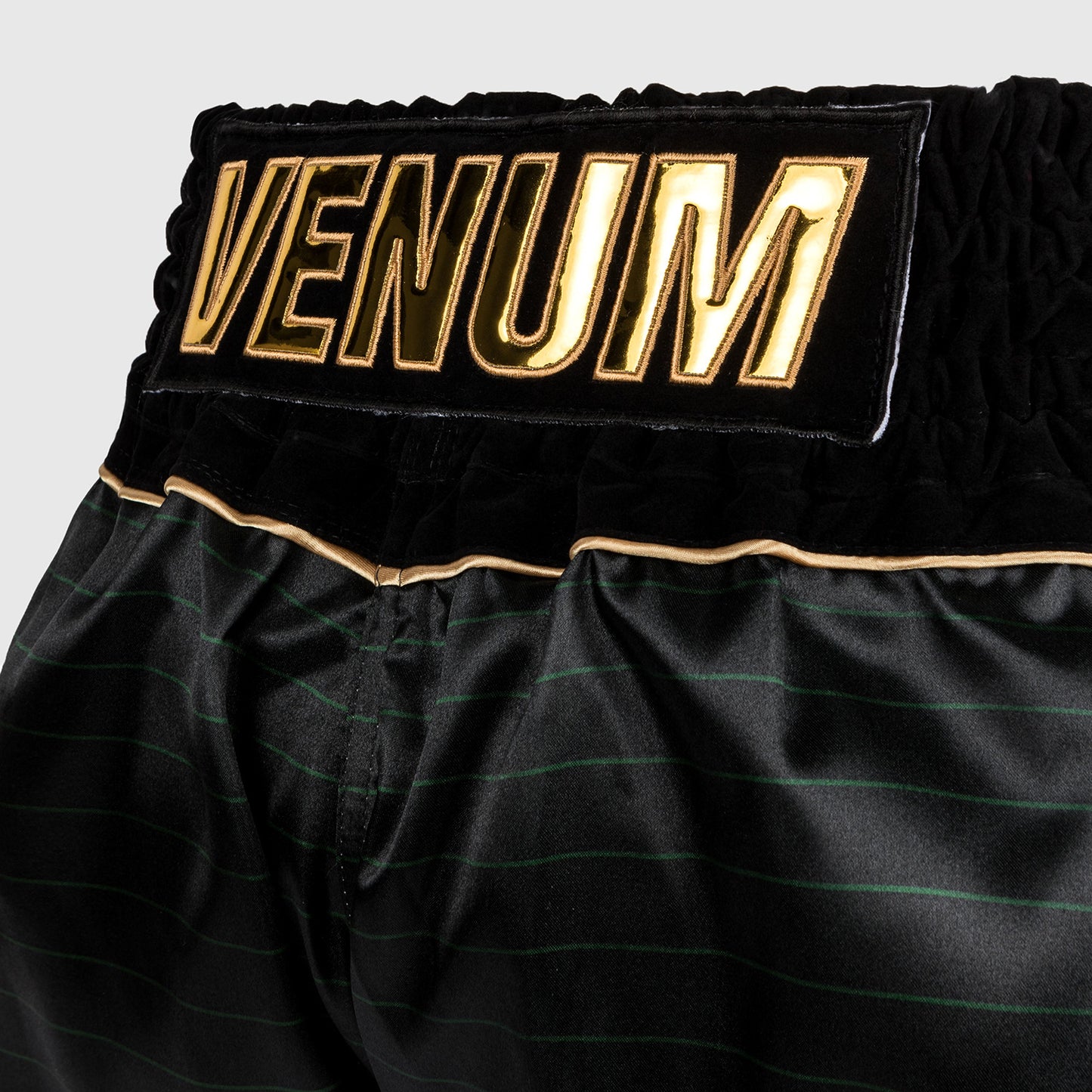 Venum Attack Muay Thai Shorts - Zwart/Groen