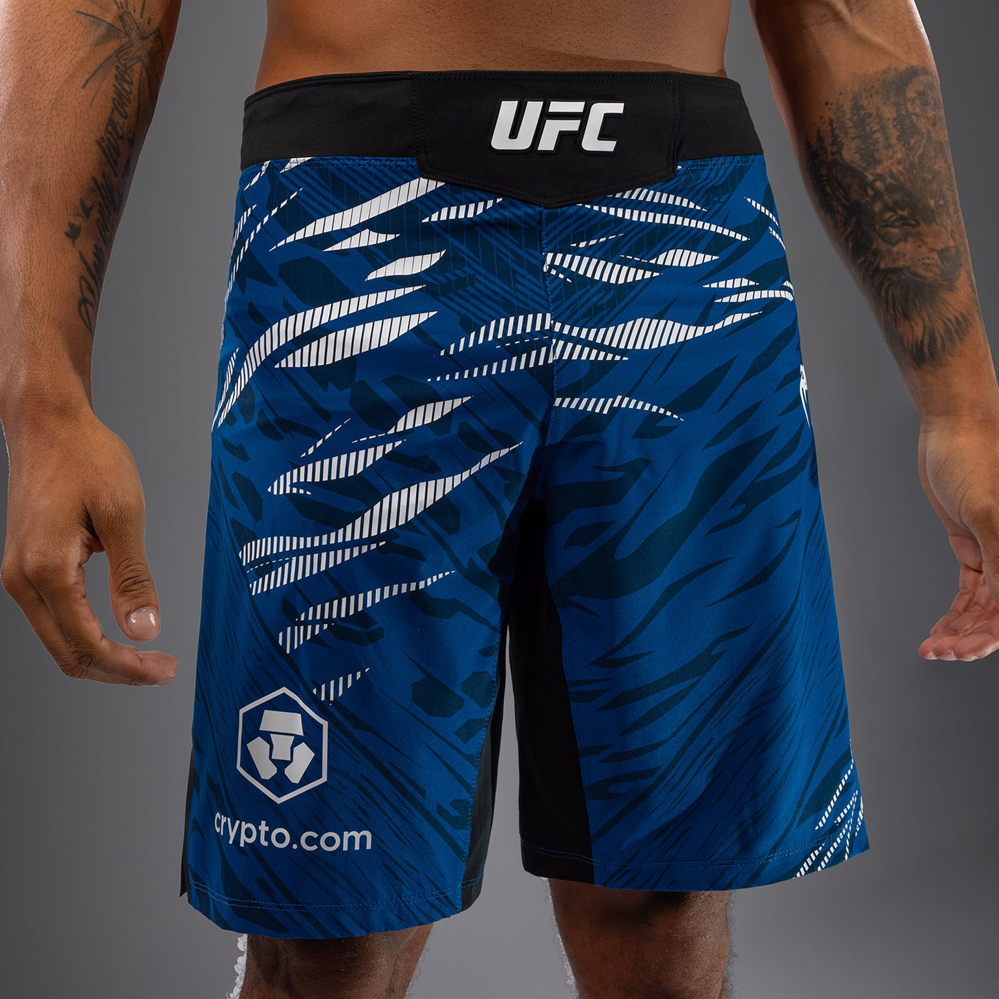 UFC Fusion by Venum Authentic Fight Night Fight Shorts voor Heren - Lang Fit - Blauw