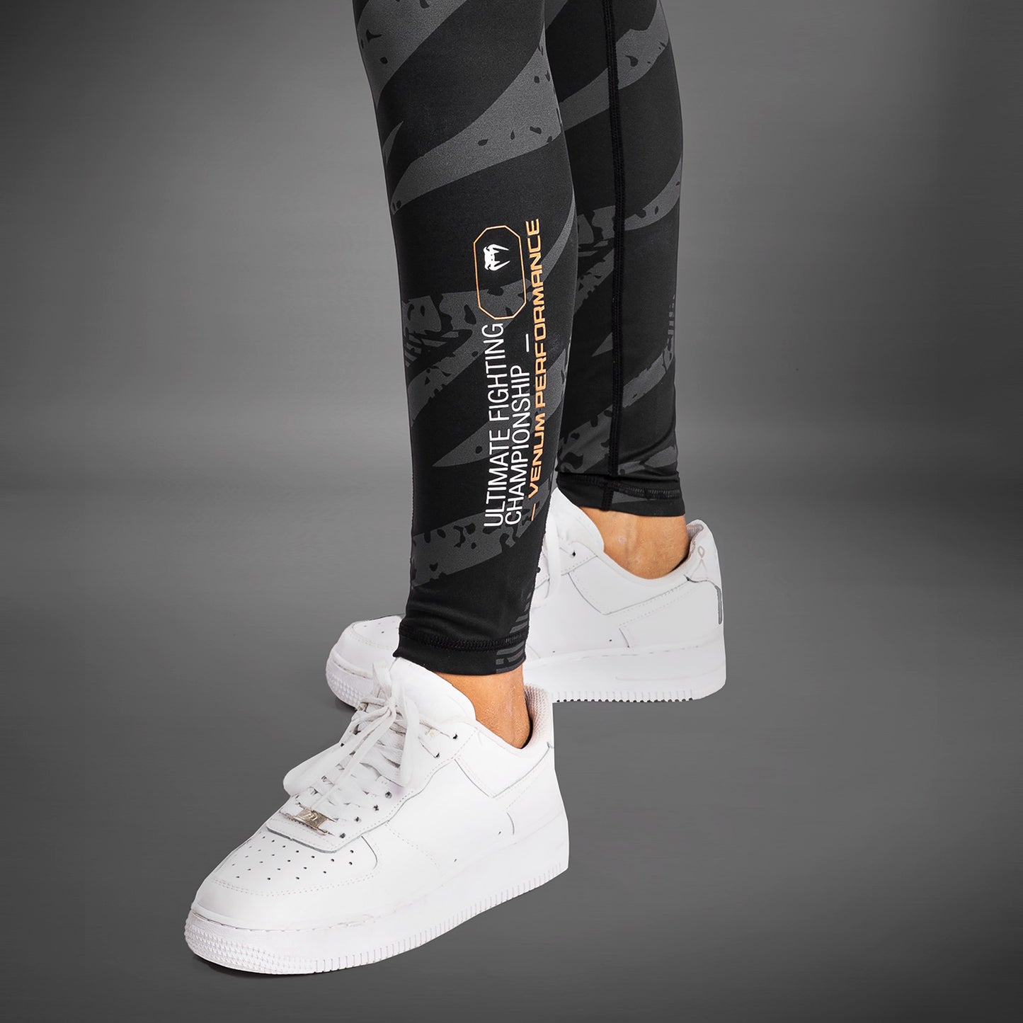 UFC Adrenaline By Venum Fight Week Prestatie Legging Voor Vrouwen - Urban Camo