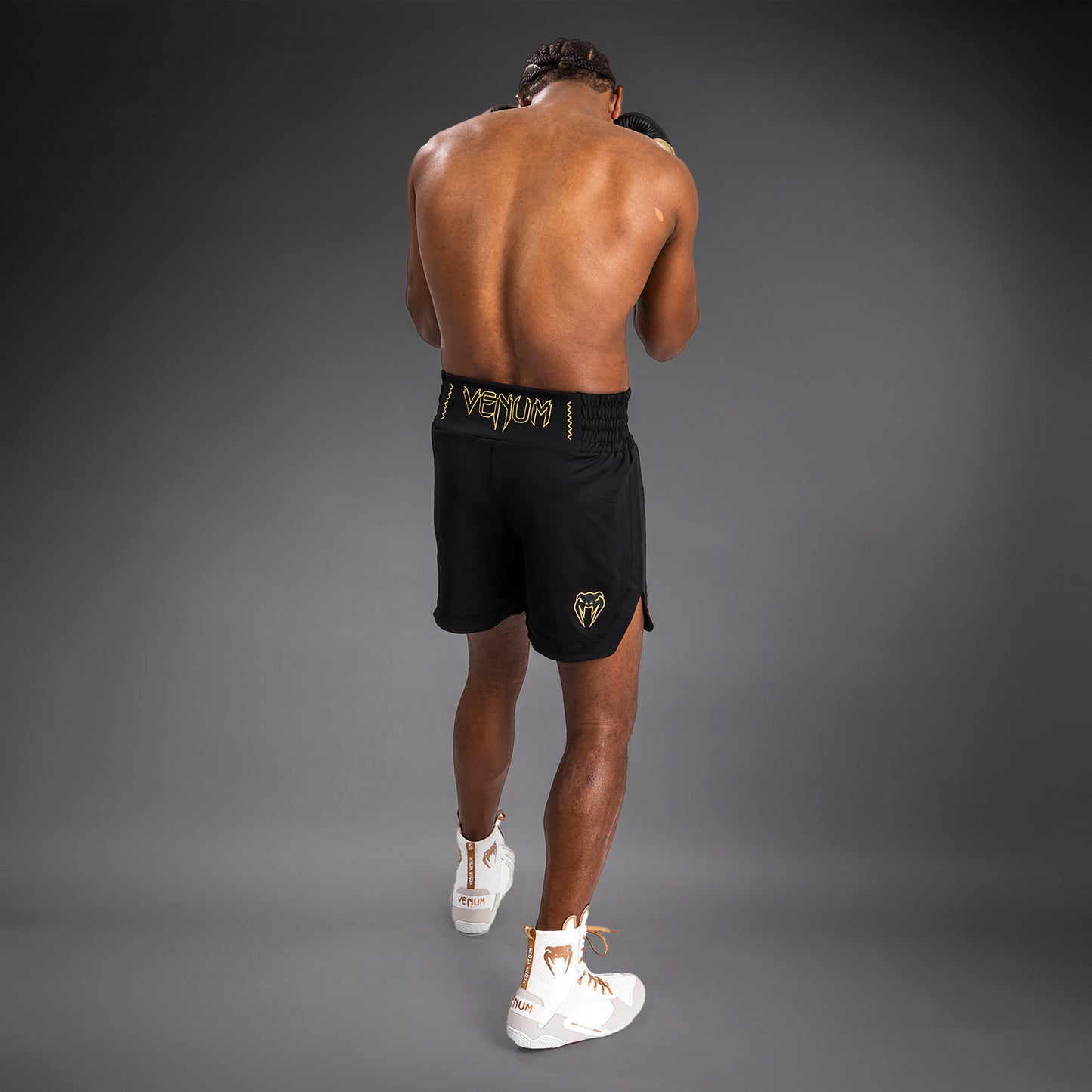 Venum Classic Boksshort - Zwart/Goud