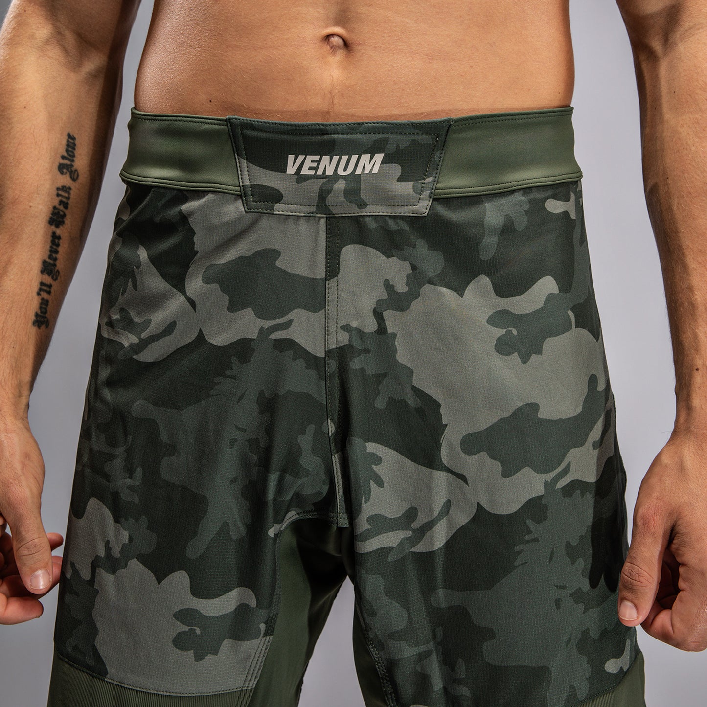 Venum G-Fit Air Fight Shorts Heren - Legergroen