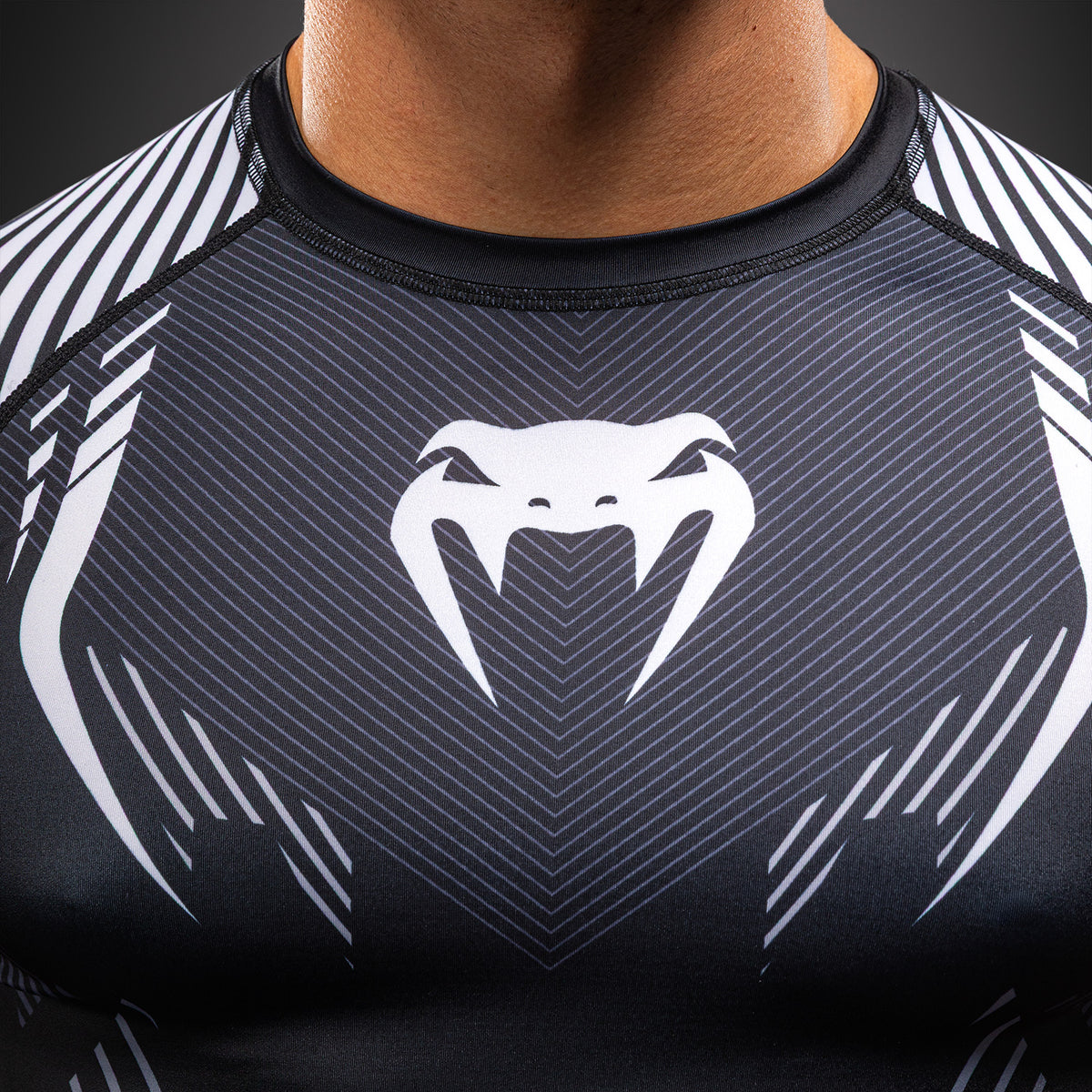 Venum No-Gi 6.0 Rashguard met korte mouwen - Zwart/Wit