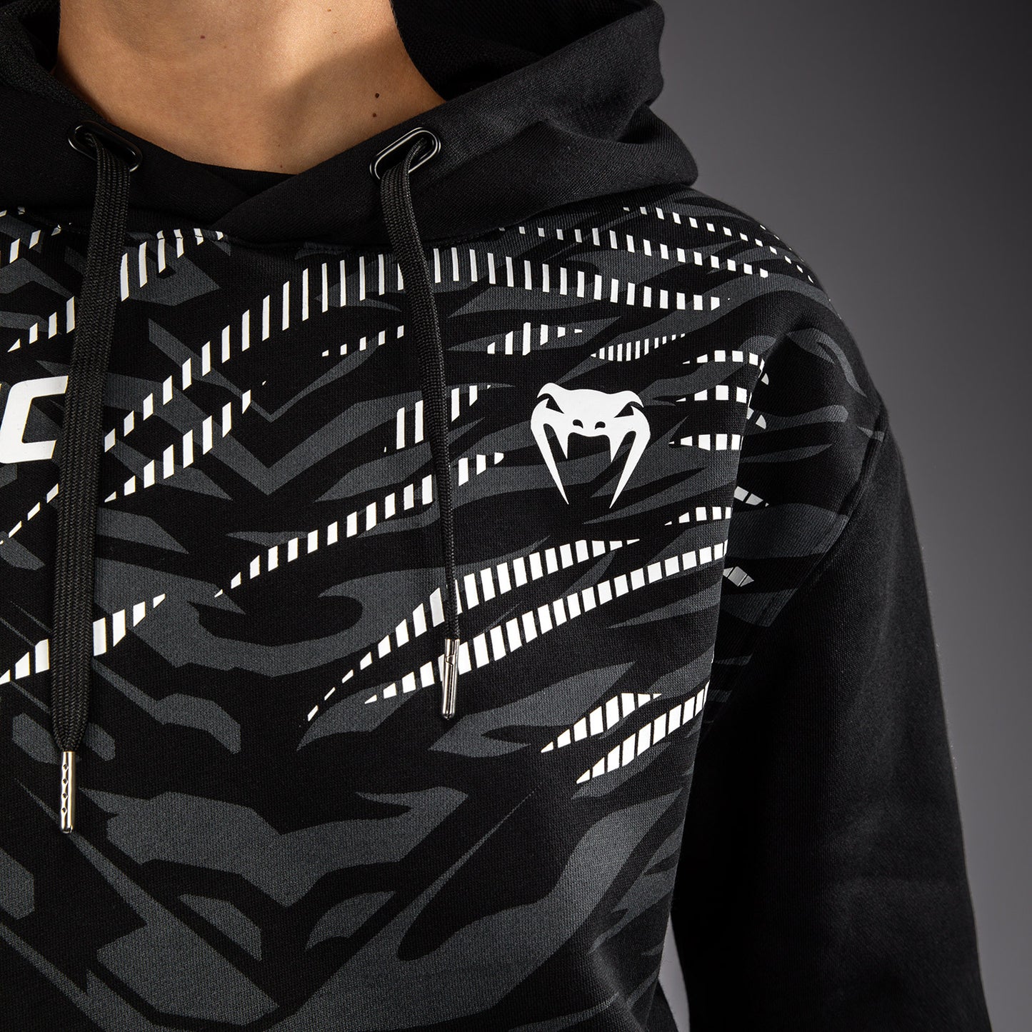 UFC Fusion by Venum Replica Hoodie voor Dames - Zwart