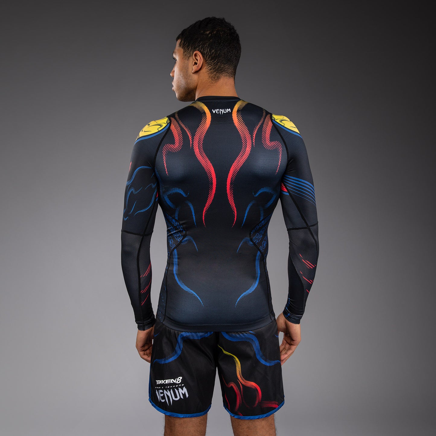 Venum x TEKKEN 8 Rashguard met Lange Mouwen - Yoshimitsu - Zwart/Oranje