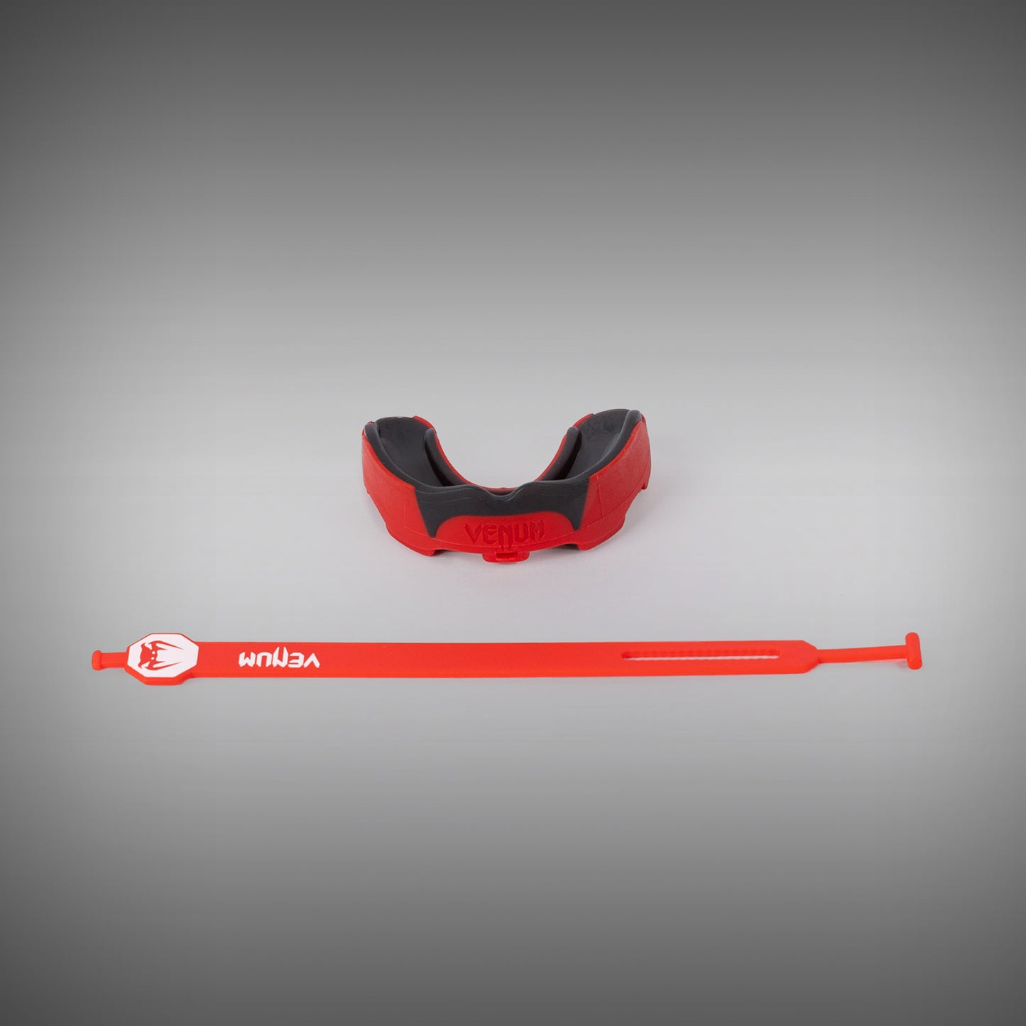 Venum Predator Bitbeschermer met band/zonder band - Rood/Zwart