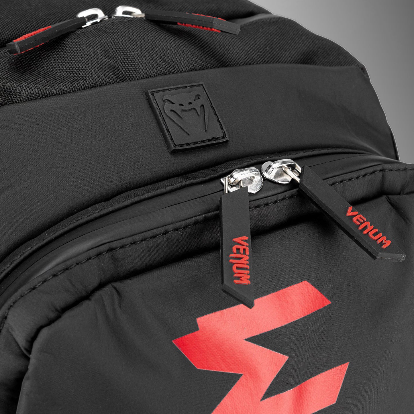 Venum Challenger Pro Evo Rugzak (20-25L) – Zwart/Rood