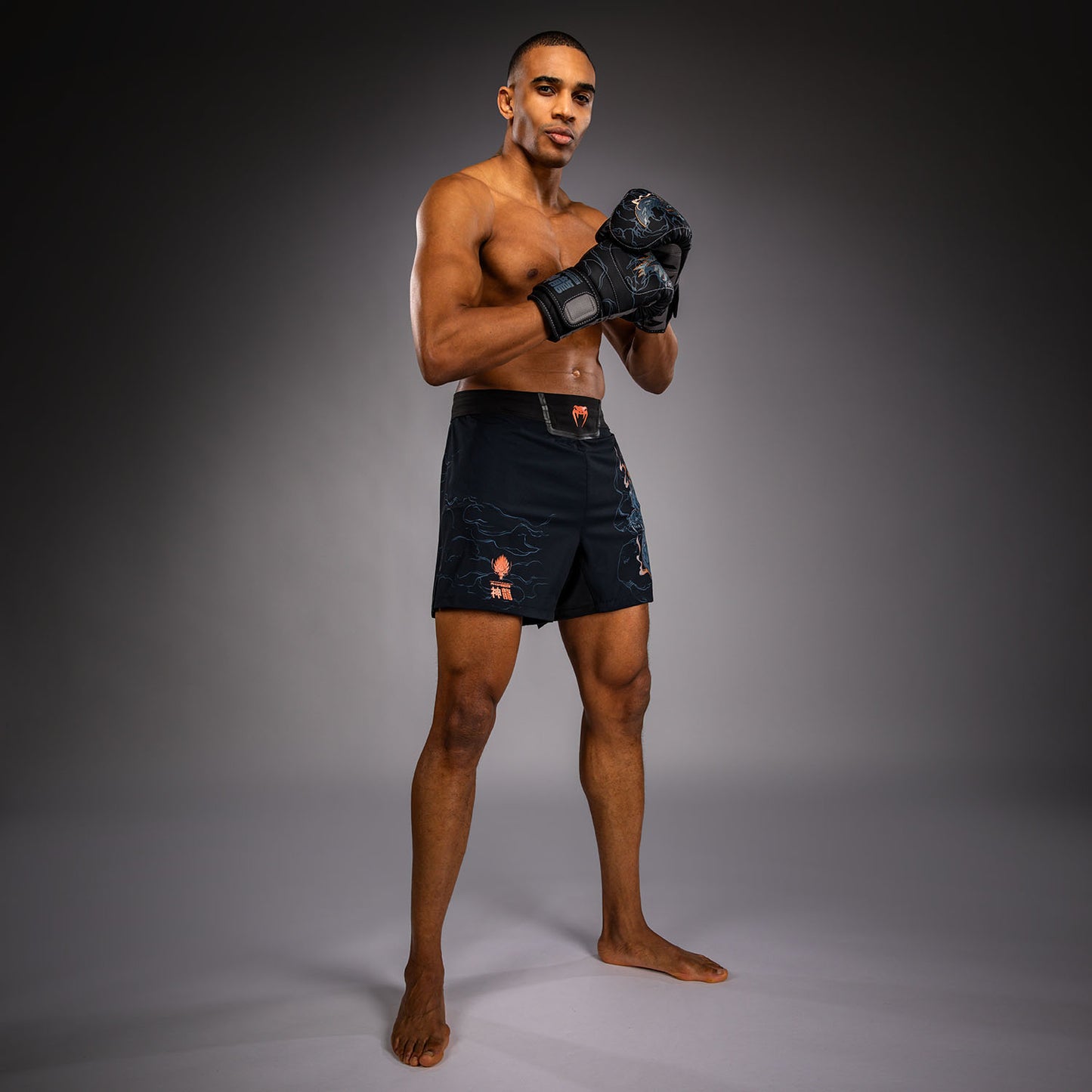 Venum Thunder Dragon Fightshorts – Zwart/Grijs/Koper