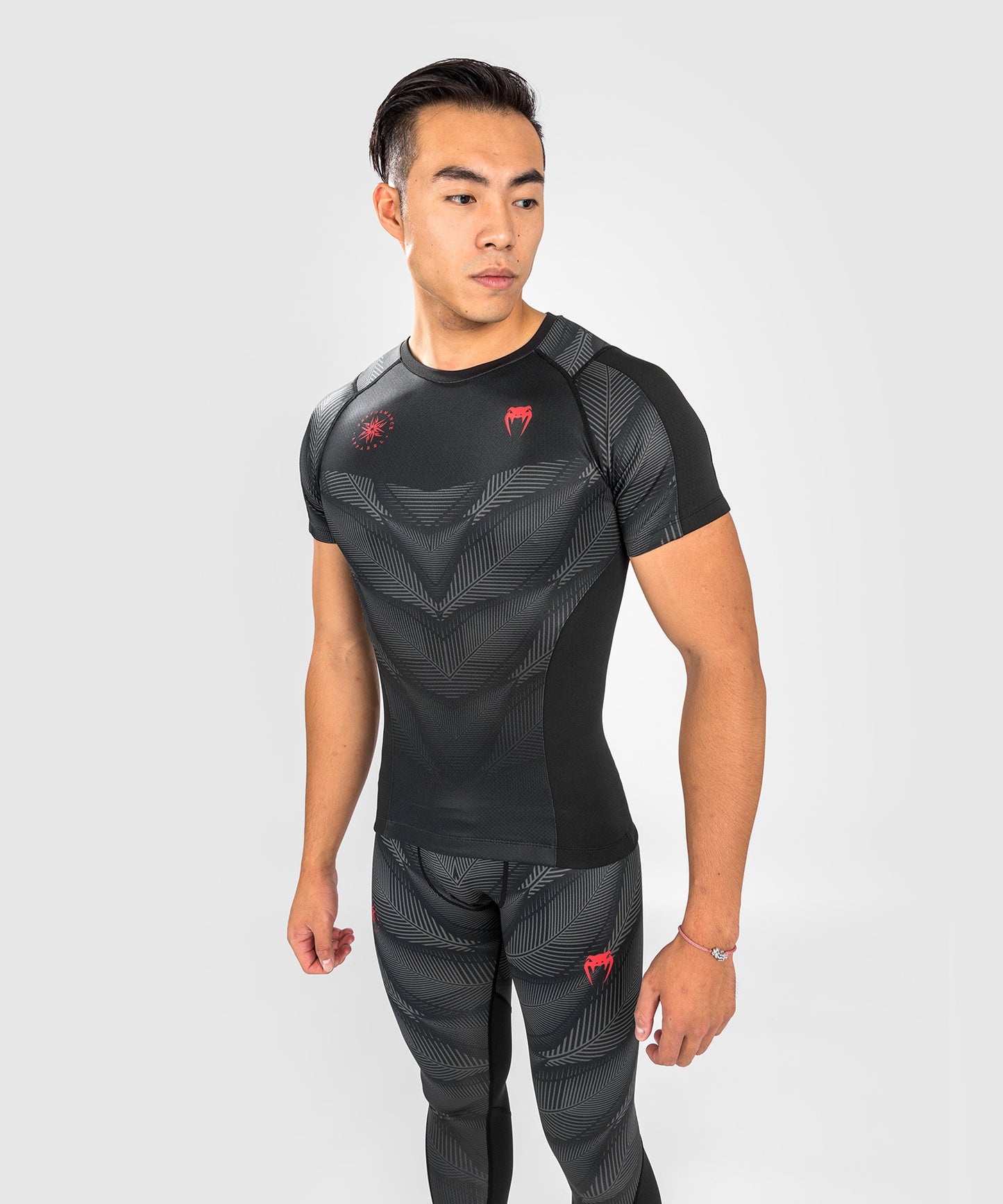 Venum Phantom compressie T-shirt - korte mouwen - zwart/rood