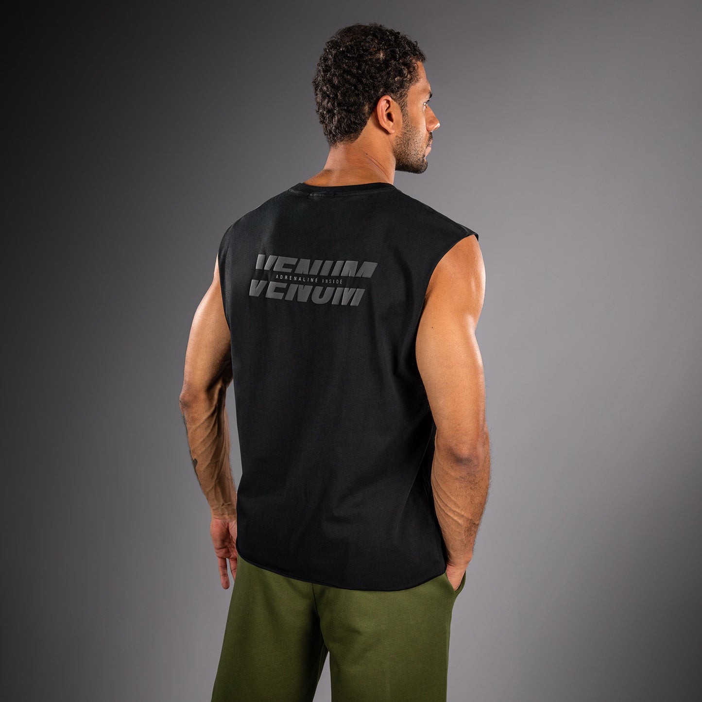 Venum Divide Mouwloos T-shirt - Zwart