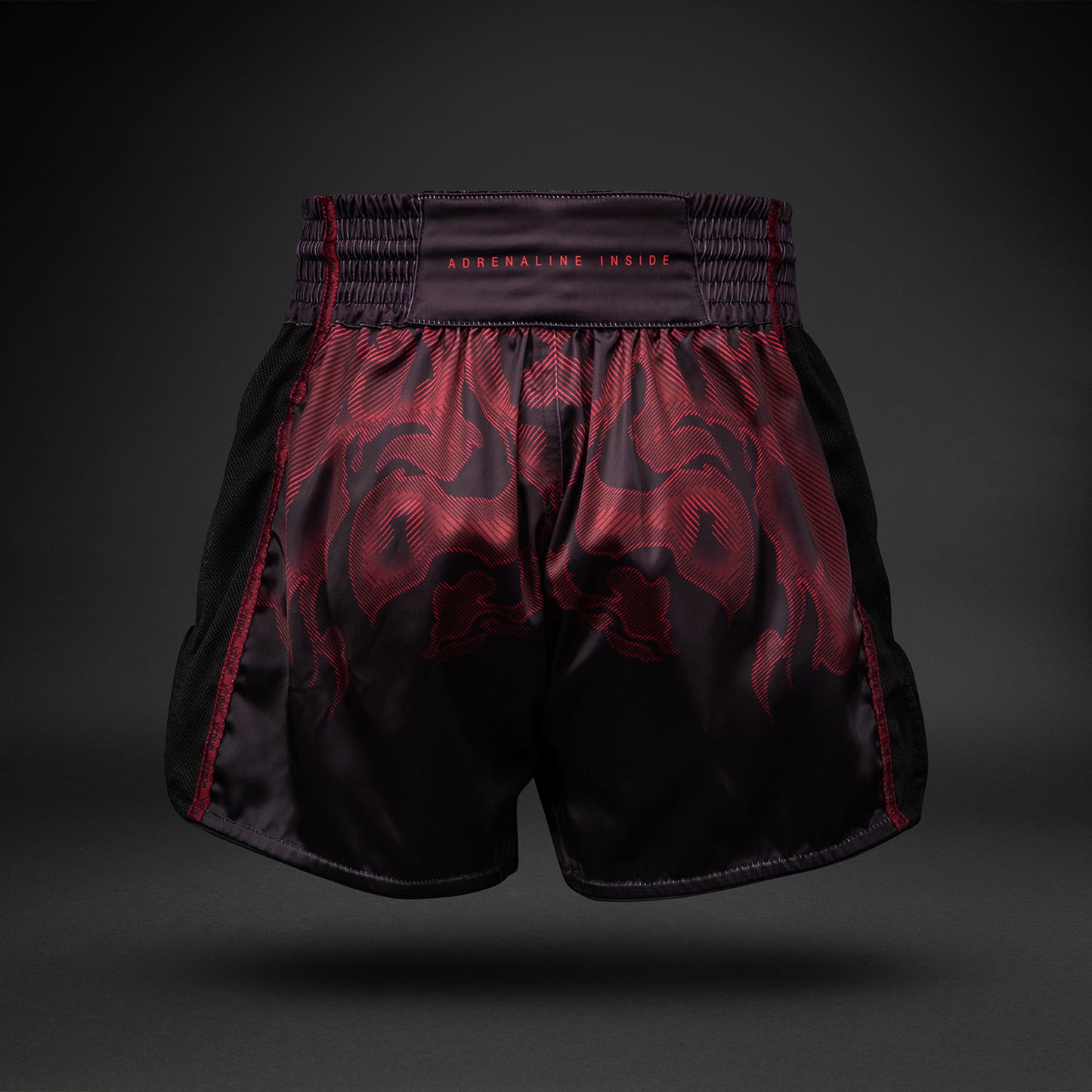 Venum Spectre Muay Thai Short – Zwart/Rood