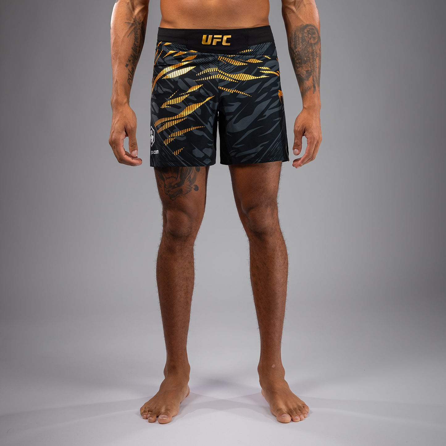 UFC Fusion by Venum Authentic Fight Night Fight Shorts voor Heren - Kort Fit - Champion