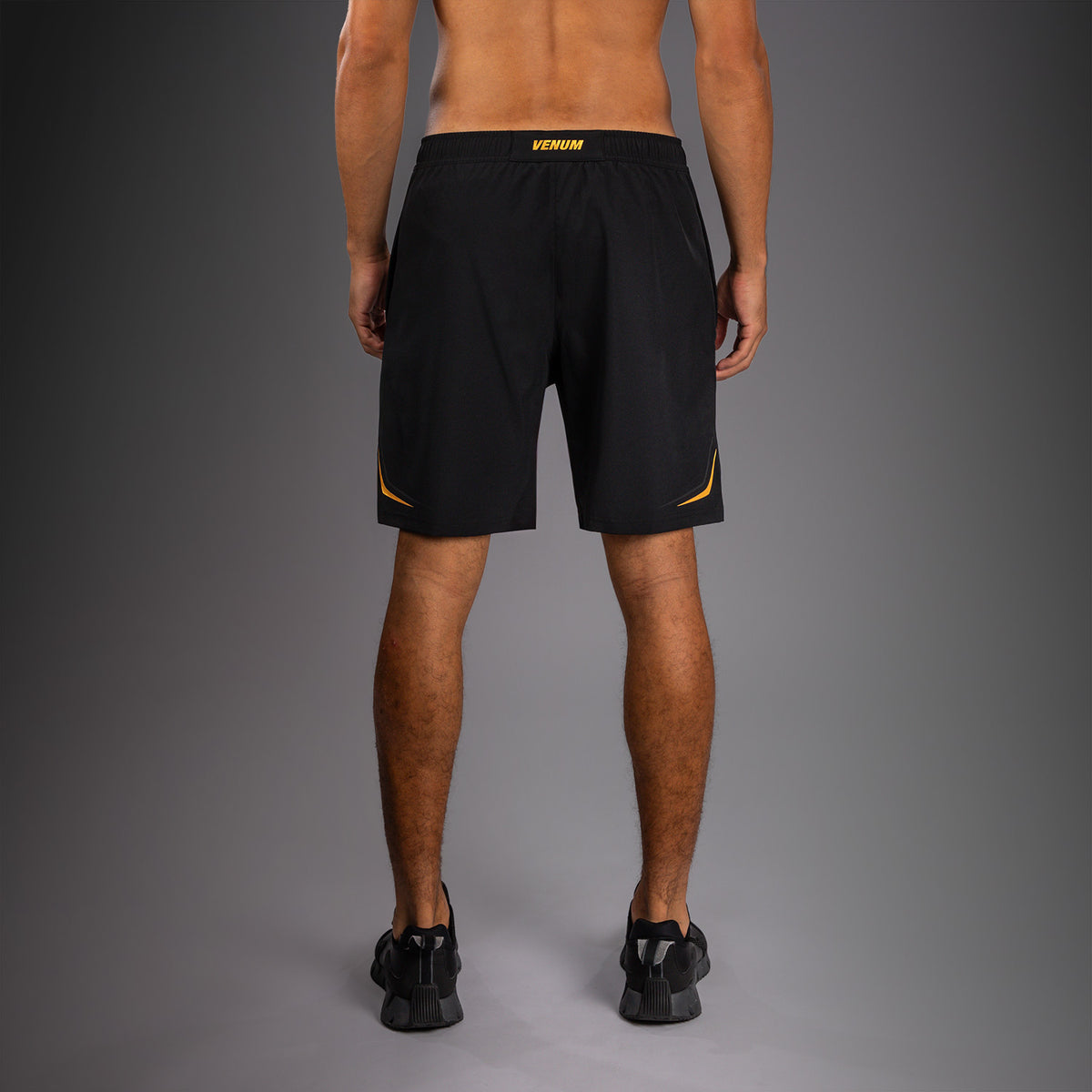 Venum G-Core Trainingsshorts - Zwart/Goud