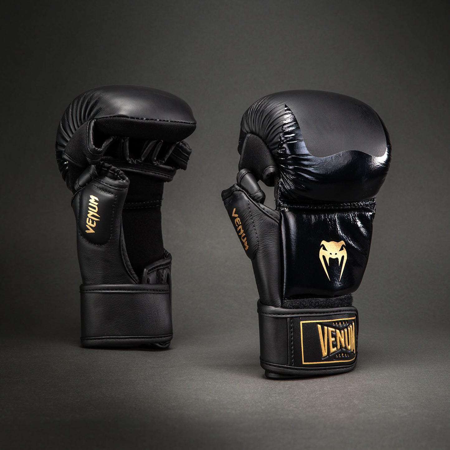 Venum Attack 2.0 Leren Sparring Handschoenen – Zwart/Goud
