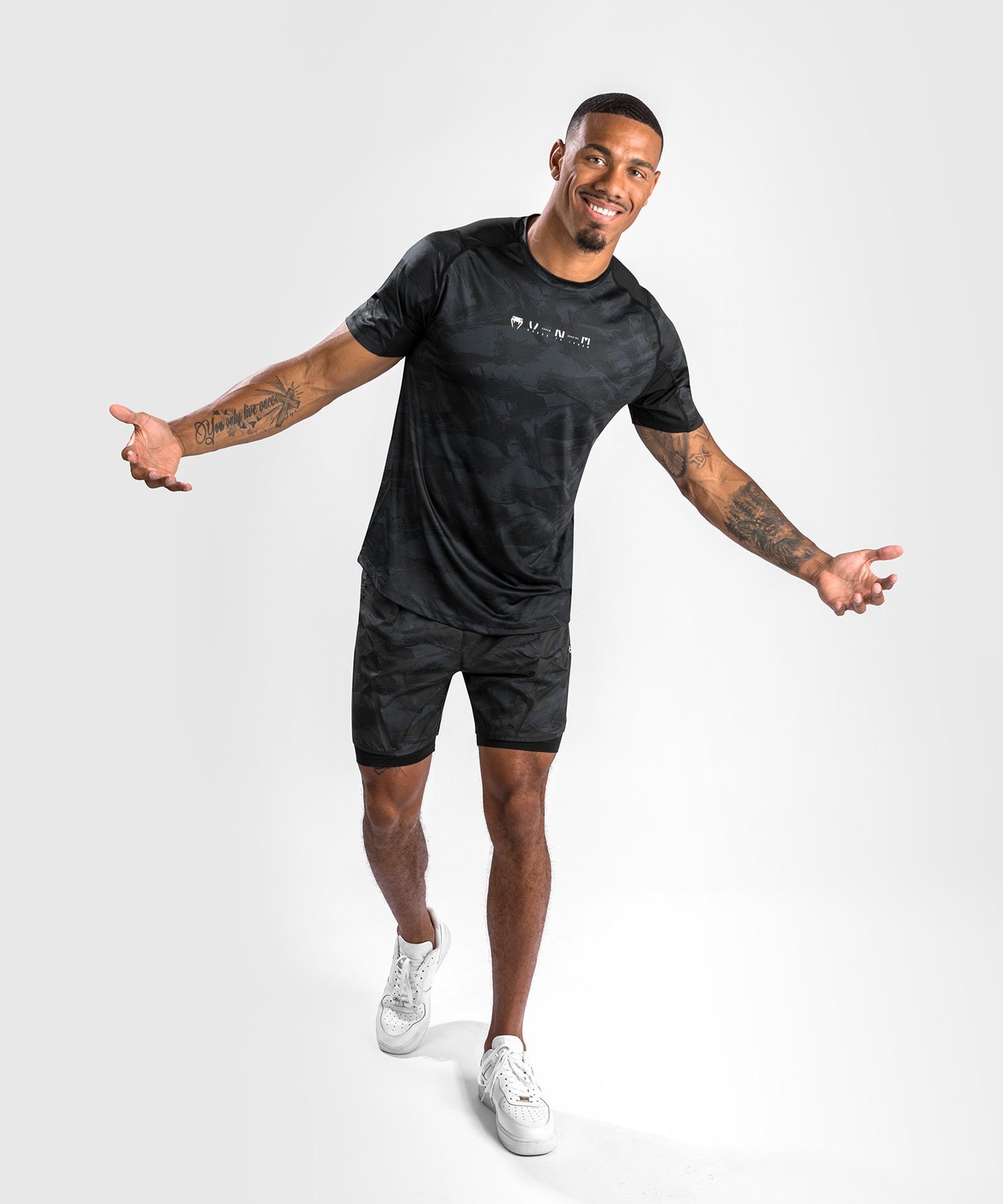 Venum Dry Tech Electron 3.0 T-Shirt - Korte Mouw - Zwart