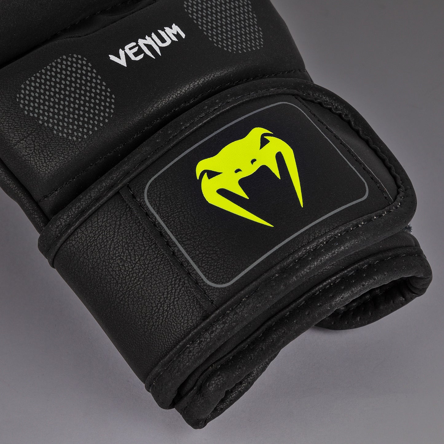 Venum Training Camp 4.0 MMA Sparring Handschoenen - Zwart/Neon Groen