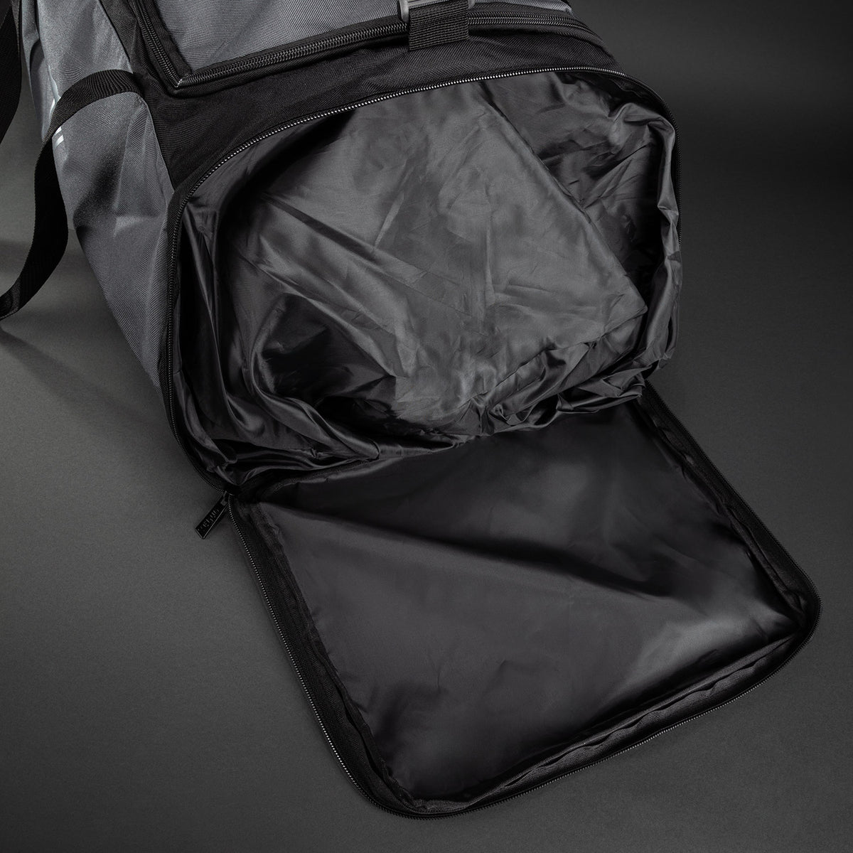Venum Essential Sporttas (61 L) - Grijs/Zwart