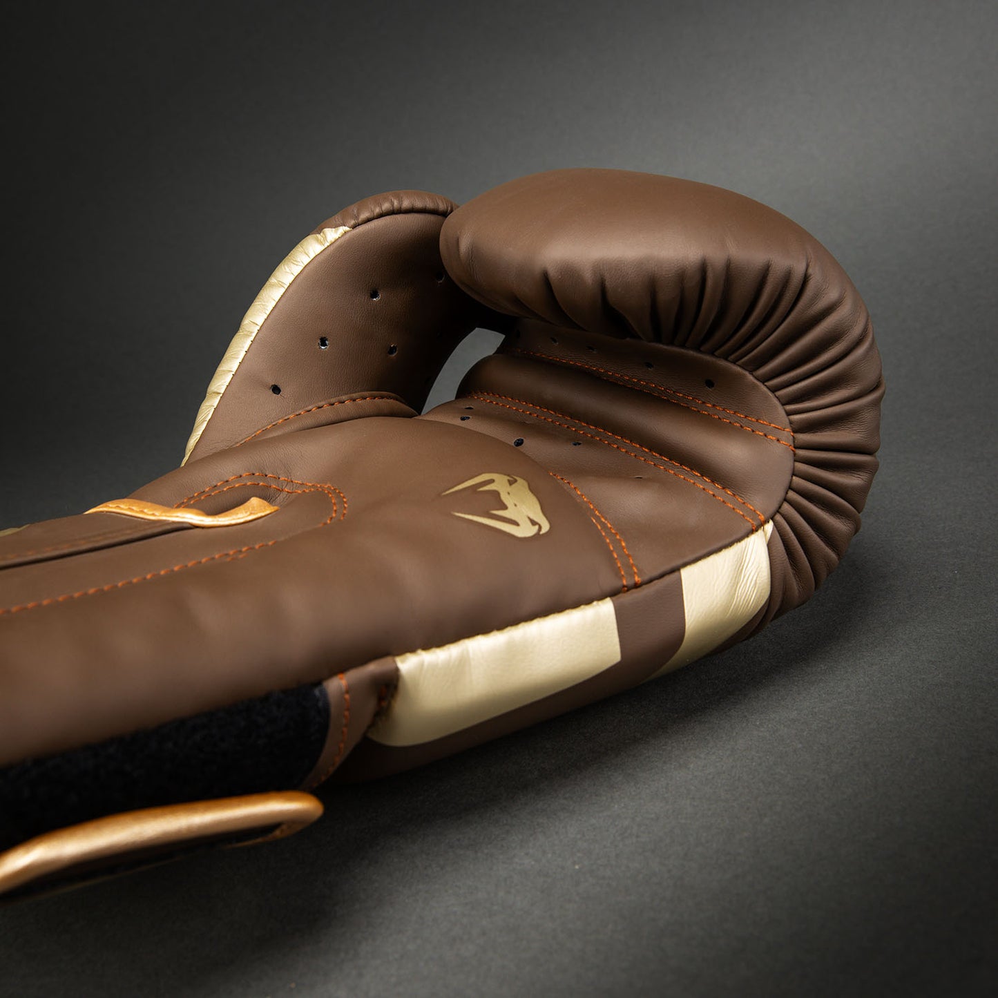 Venum Elite Bokshandschoenen - Donkerbruin