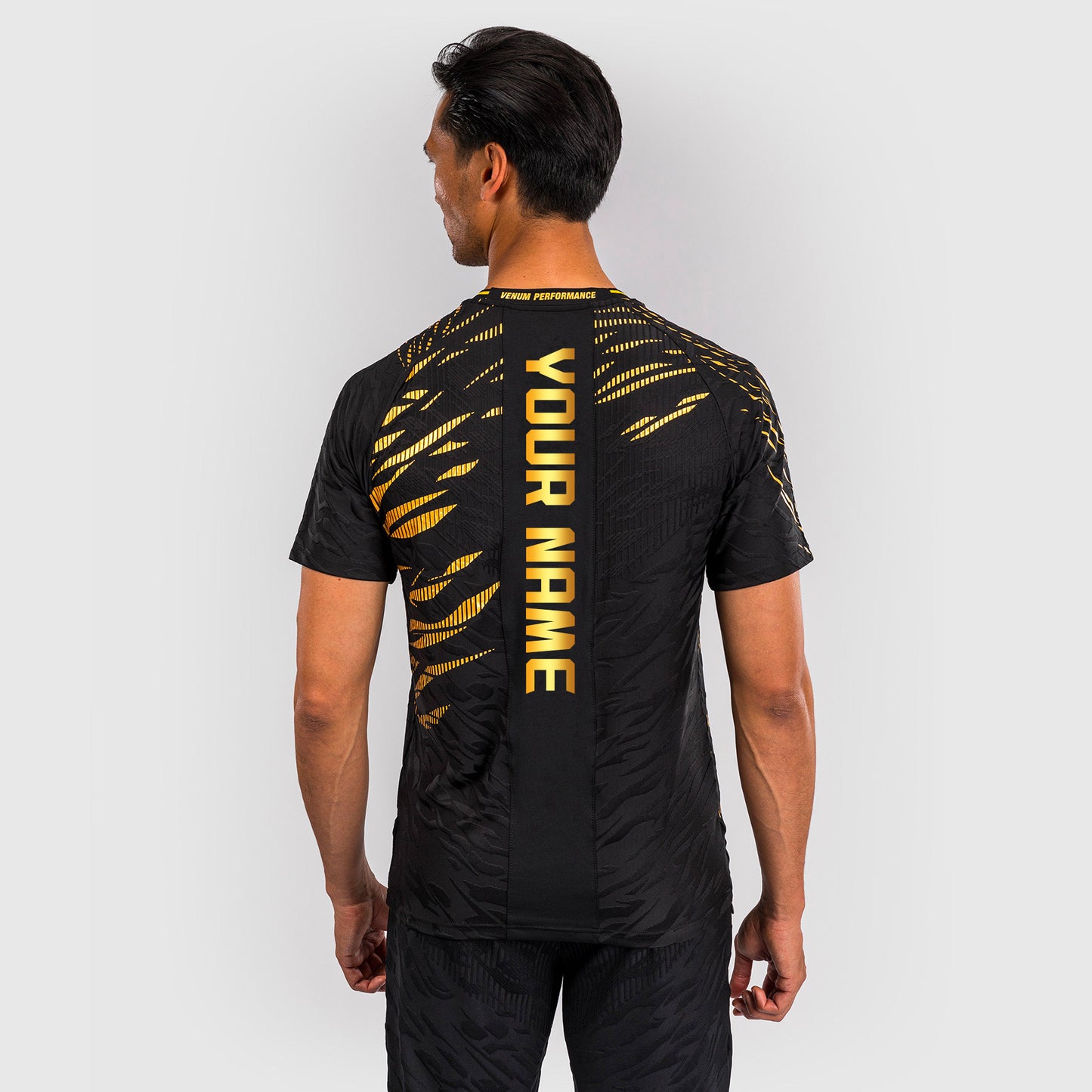 UFC Fusion by Venum Personalized Authentic Fight Night Exit T-shirt voor Heren - Kampioen