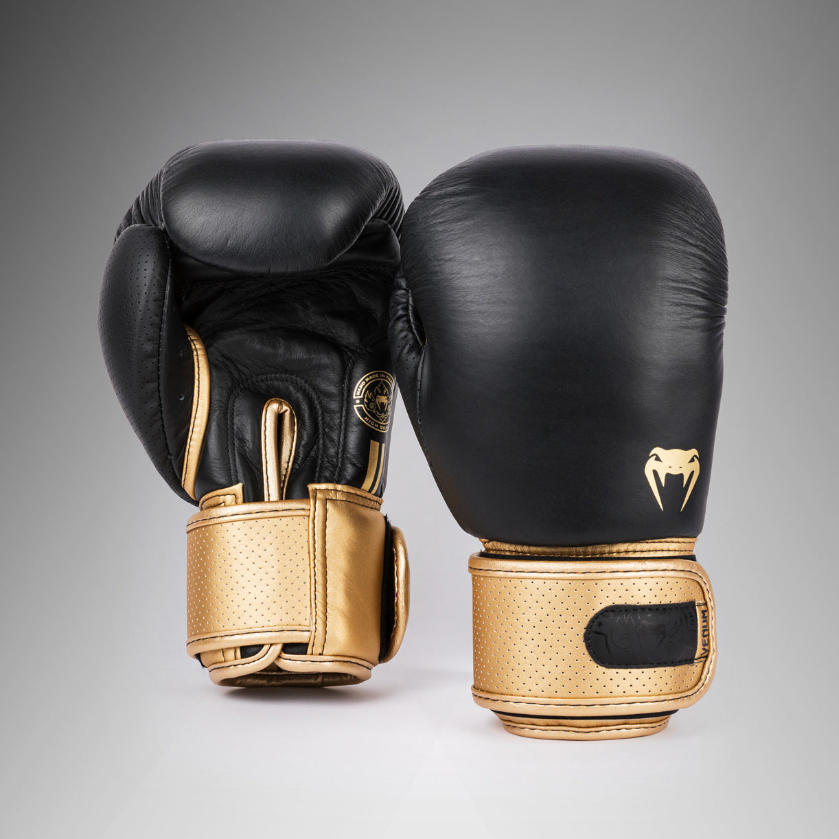 Venum Power 2.0 Bokshandschoenen - Zwart/Goud