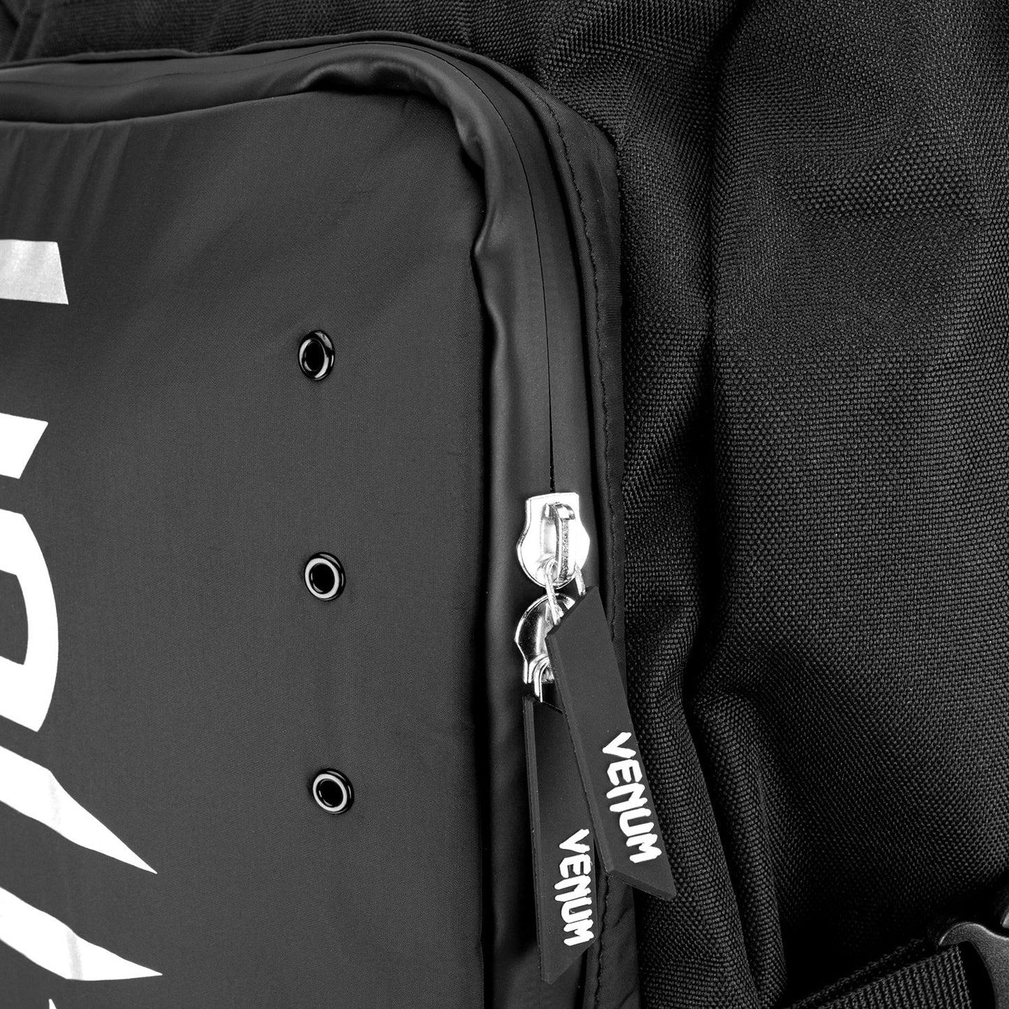 Venum Challenger Xtrem Evo Rugzak (50-63L) – Zwart/Wit