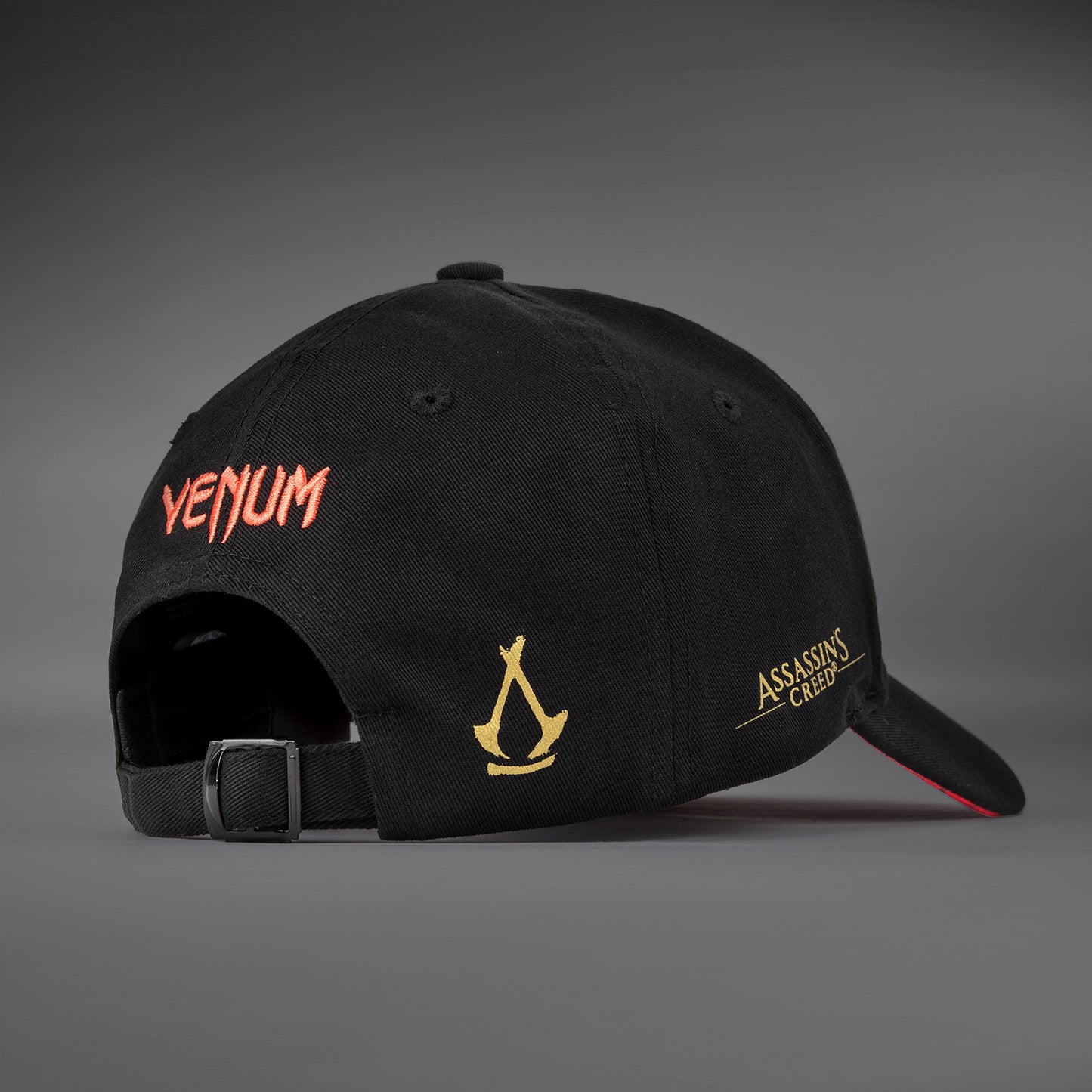 Venum x Assassin's Creed Shadows Pet - Zwart