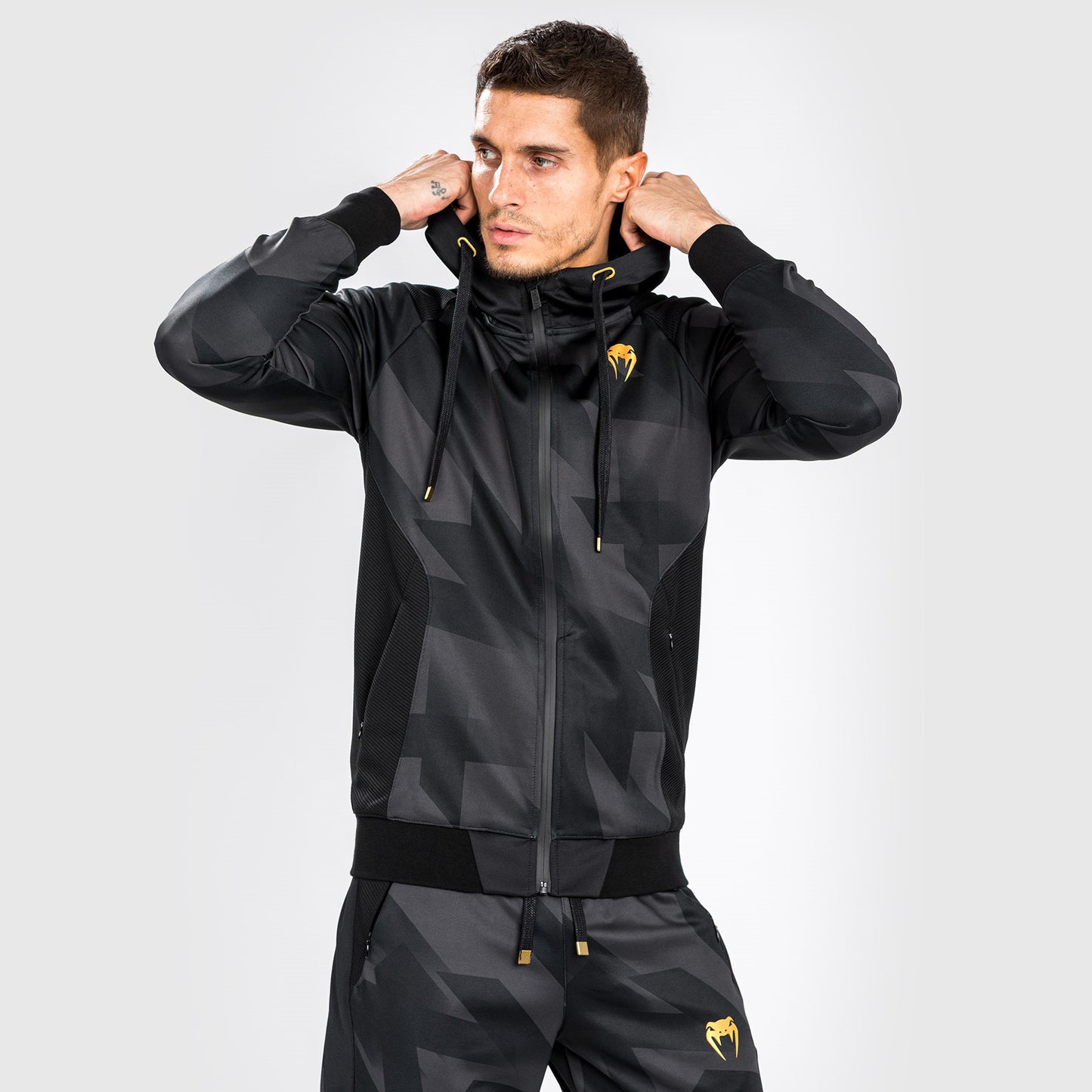 Venum Razor Hooded Sweatshirt - Zwart/Goud