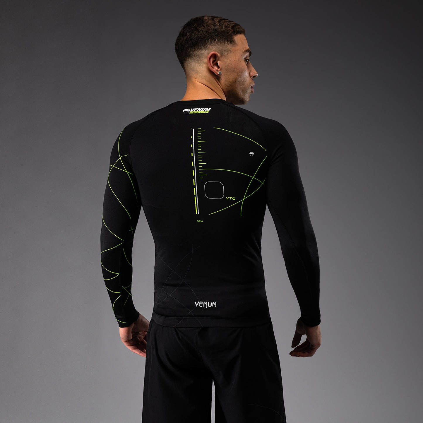 Venum Training Camp 4.0 Rashguard met lange mouwen - Zwart/Neon groen