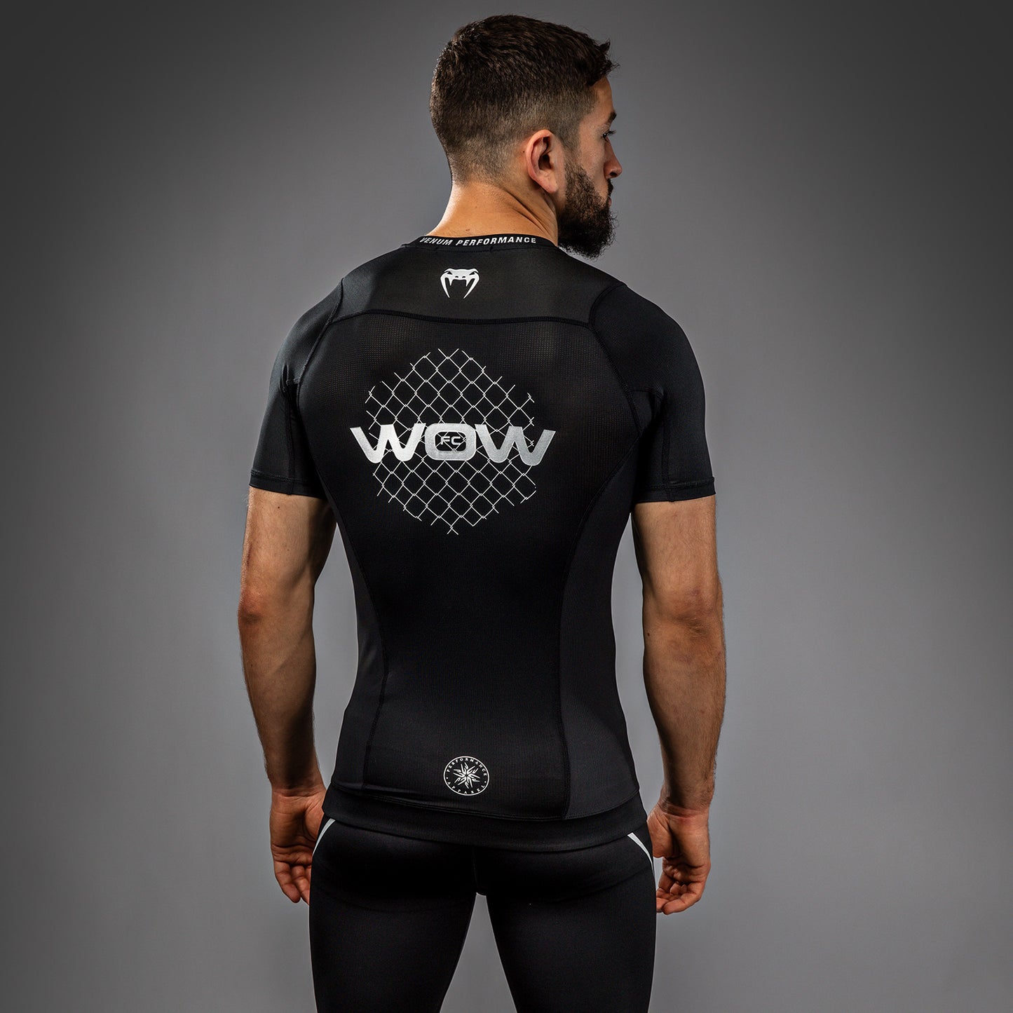 Venum x WOW FC Korte Mouwen Rashguard - Zwart/ Zilver Grijs