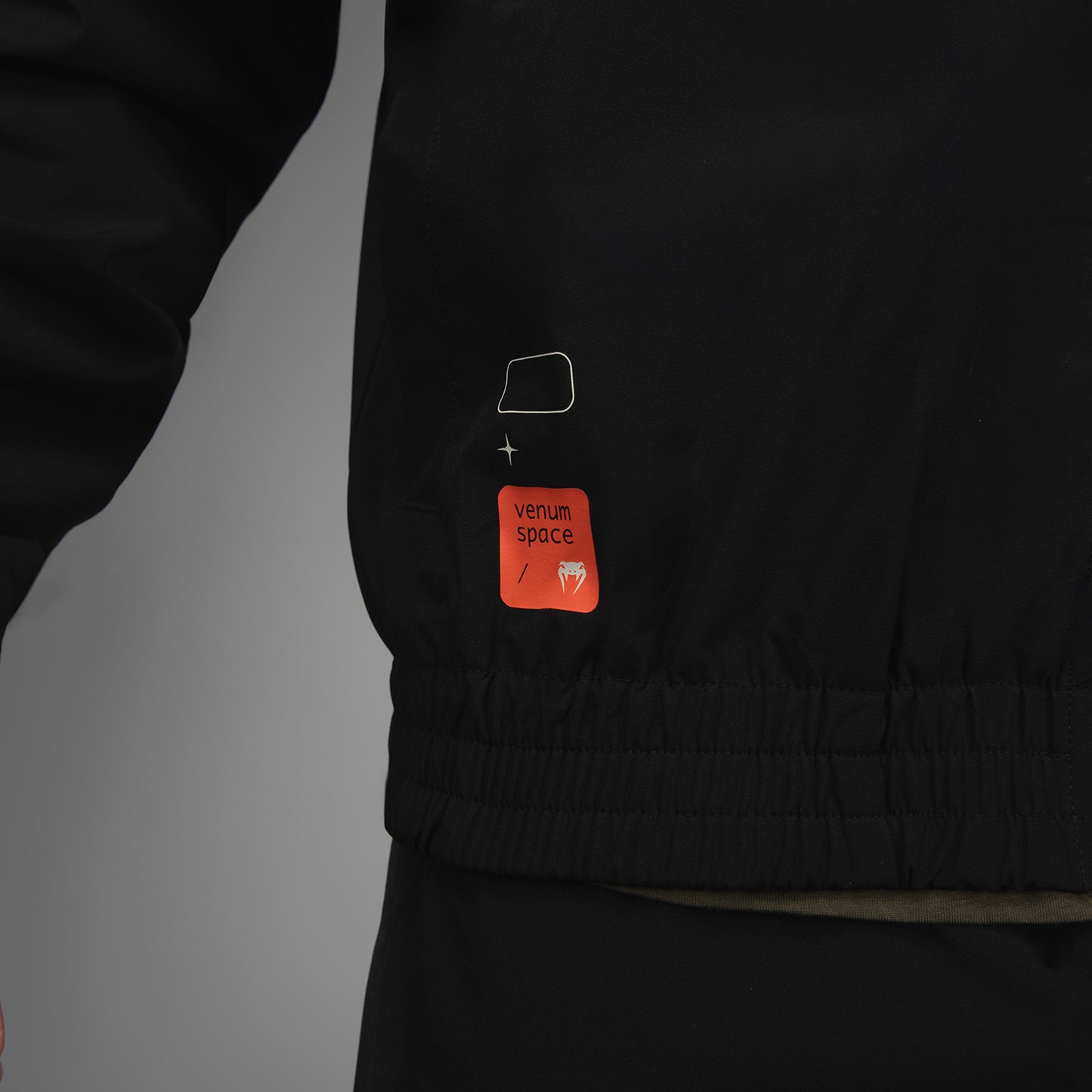 Venum Eclipse Trainingsjack – Zwart/Ivoor