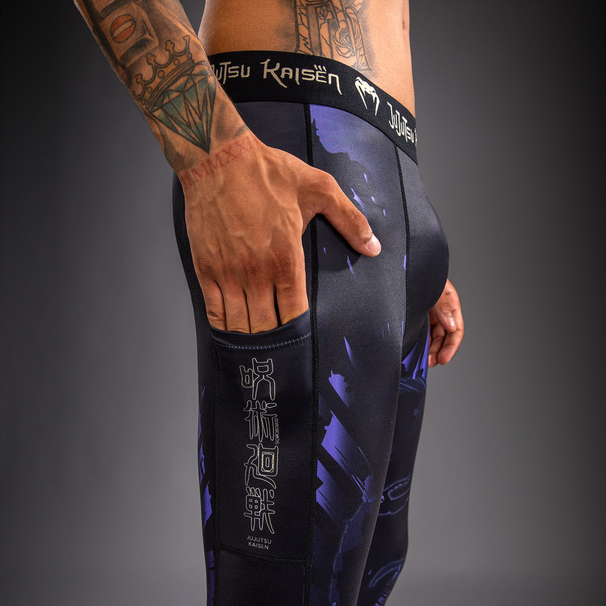 Jujutsu Kaisen x Venum Gojo Spats – Paars