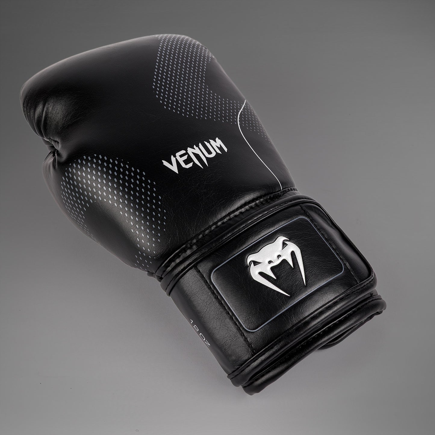 Venum Nexus Bokshandschoenen – Zwart/Zilver