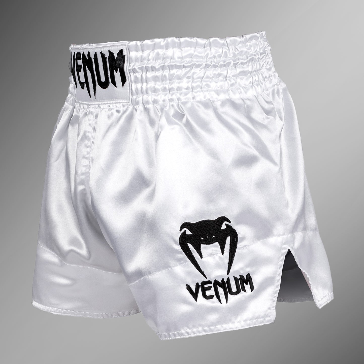 Venum Classic Muay Thai-short - wit/zwart