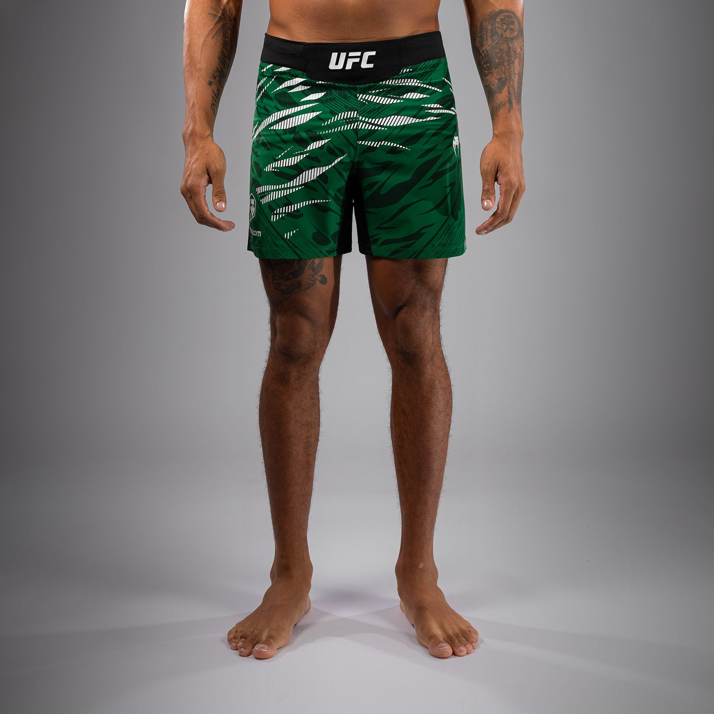 UFC Fusion by Venum Authentic Fight Night Fight Shorts voor Heren - Kort Fit - Groen