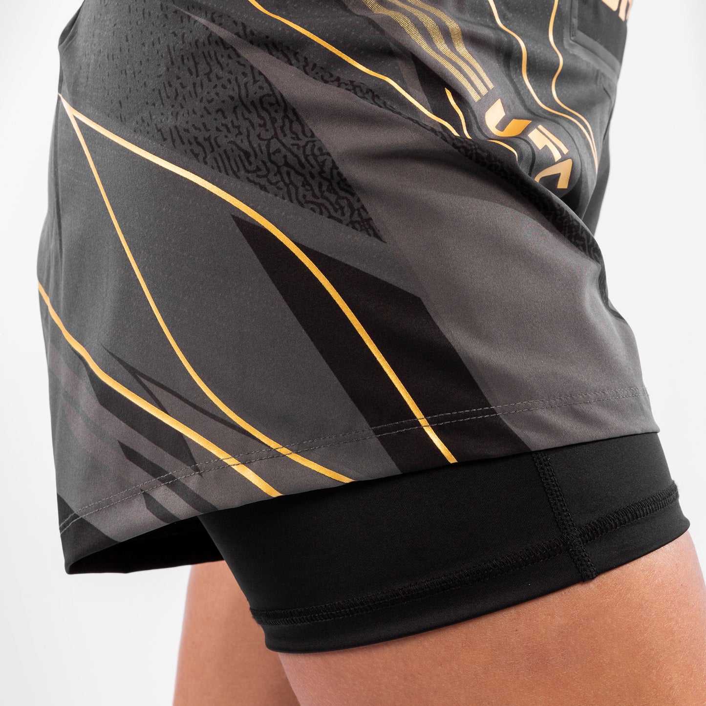 UFC Venum Authentic Fight Night Damesshort - Short Fit - Champion