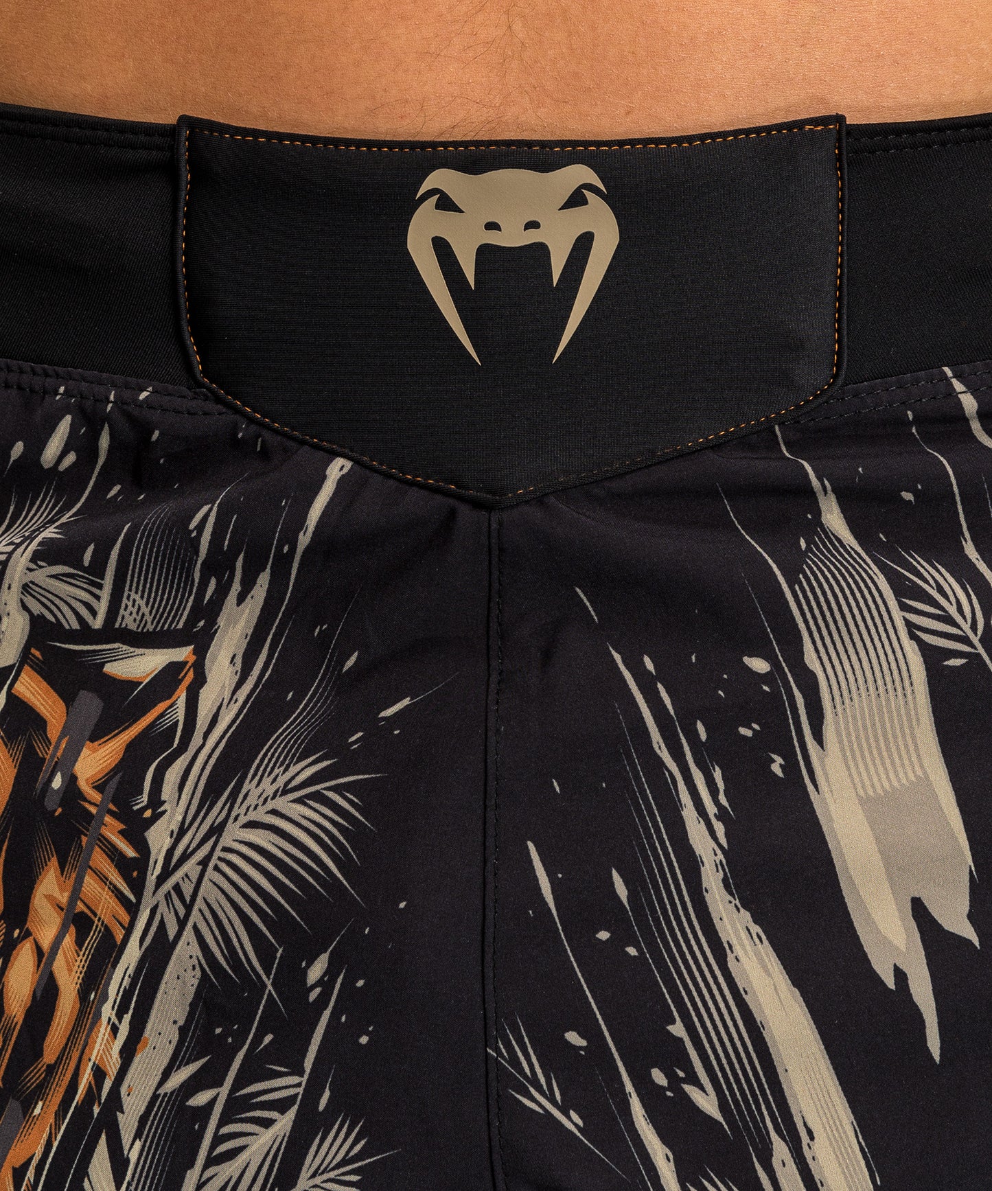Venum Tiger Fight Shorts Heren - Zwart / Neon Oranje