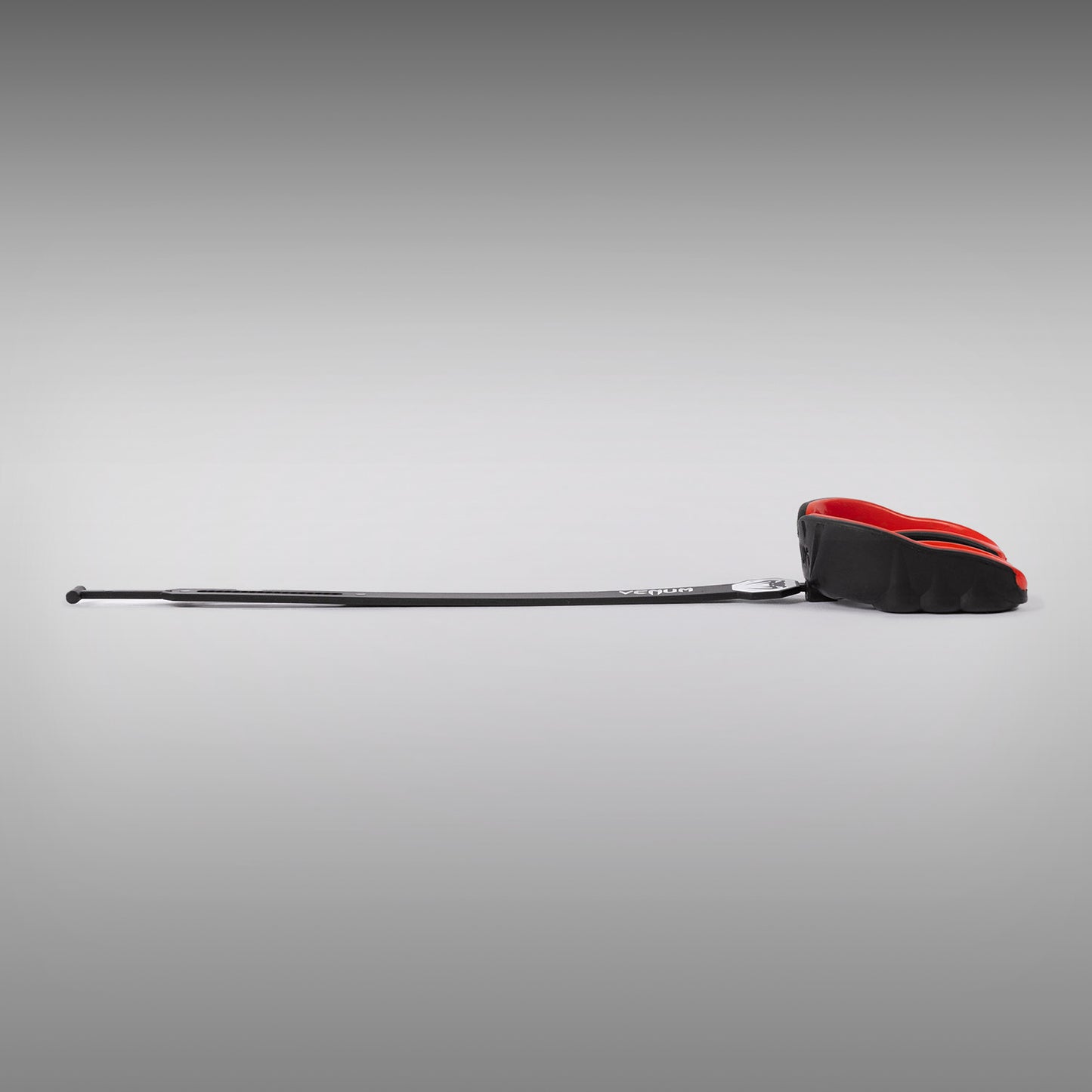 Venum Challenger Bitbeschermer met band/zonder band - Zwart/Rood
