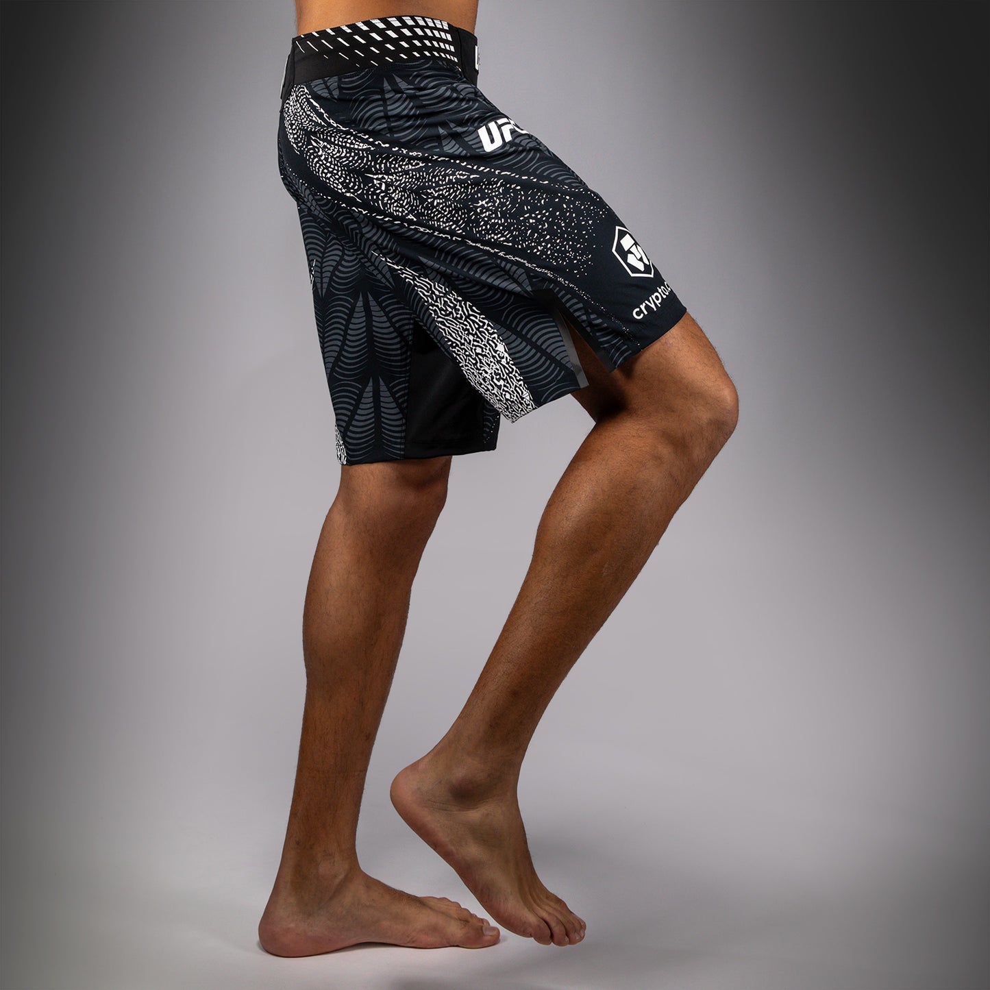 UFC Zenith by Venum Authentic Fight Night Long Fit Fight Short Heren Personalized - Zwart
