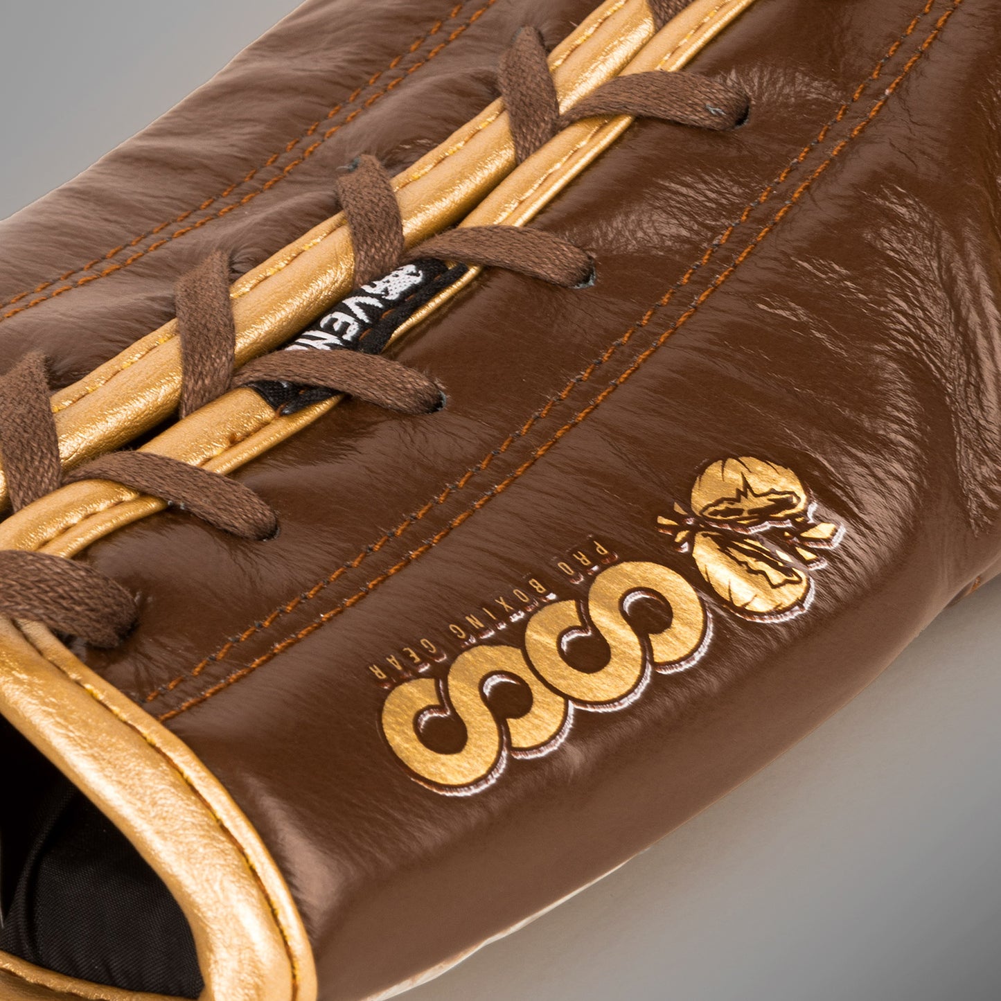 Venum Coco Monogram Pro bokshandschoenen  - Grizzly-bruin