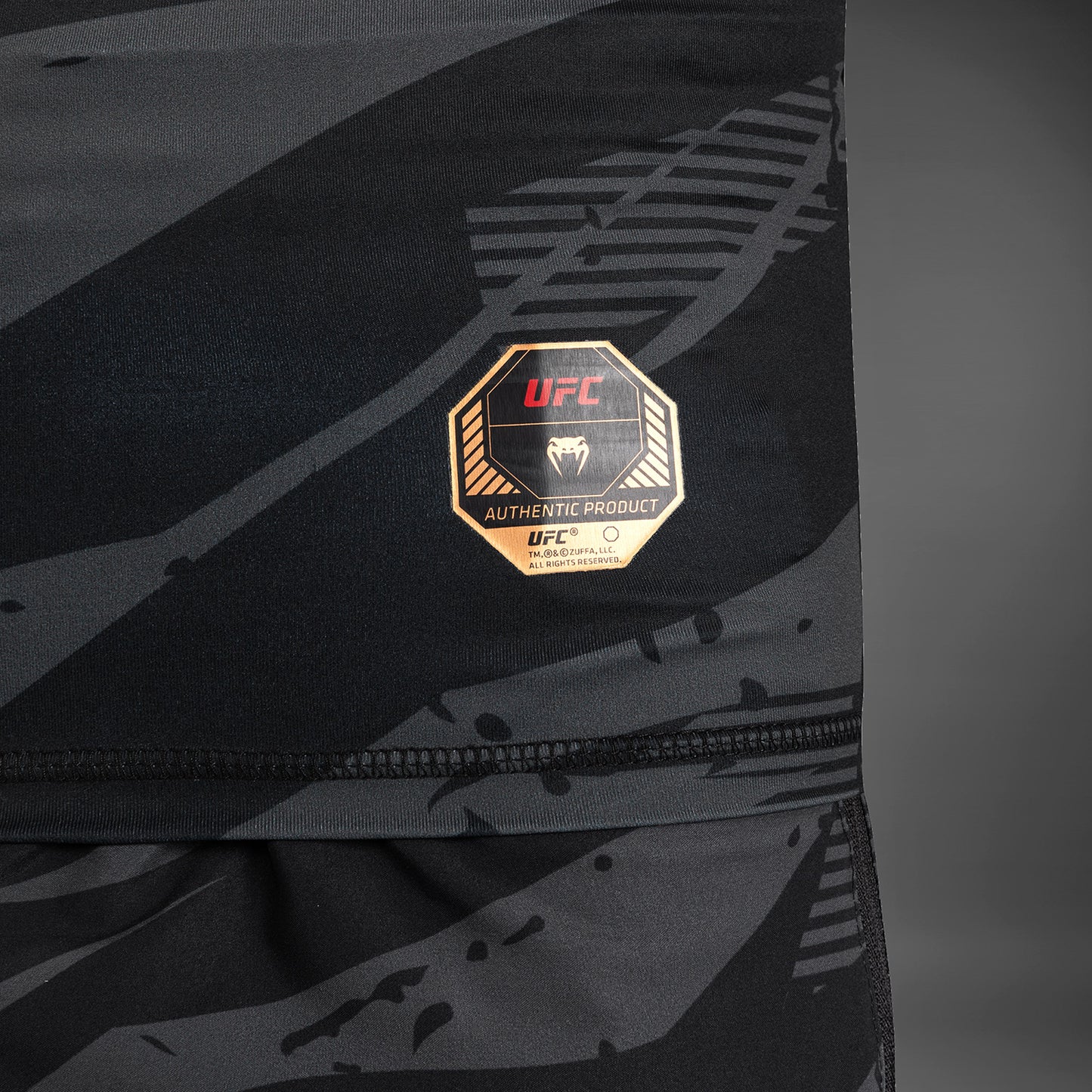 UFC Adrenaline By Venum Fight Week Prestatie Rashguard Met Lange Mouwen - Urban Camo