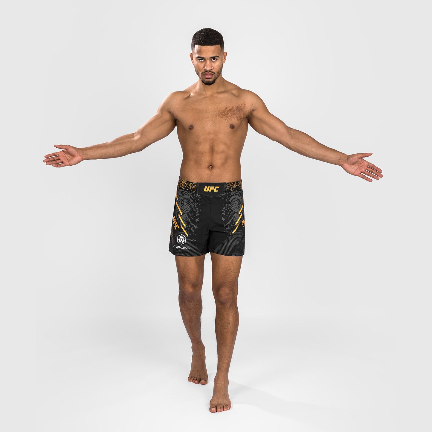 UFC Adrenaline by Venum Gepersonaliseerd Authentic Fight Night Heren Kort Gevecht - Korte Pasvorm - Zwart/Goud